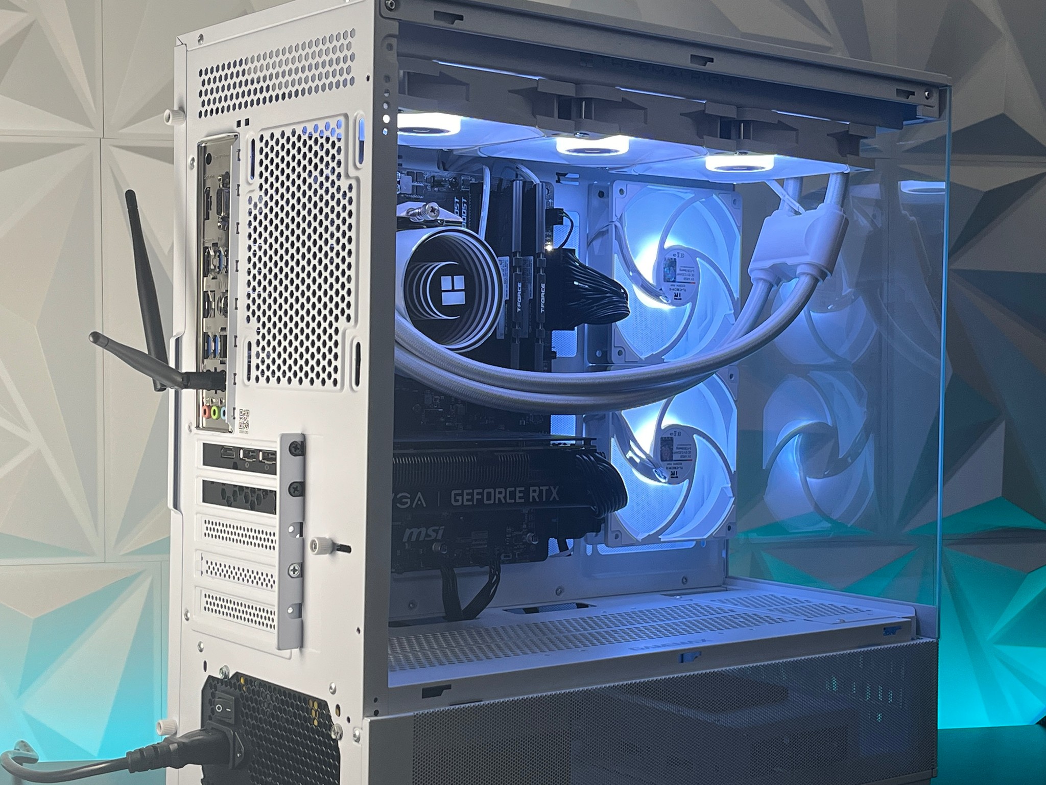 RTX 3060 Ti 8GB, Ryzen 5 4500, 32GB RAM 3200MHz | White RGB Gaming Computer/PC