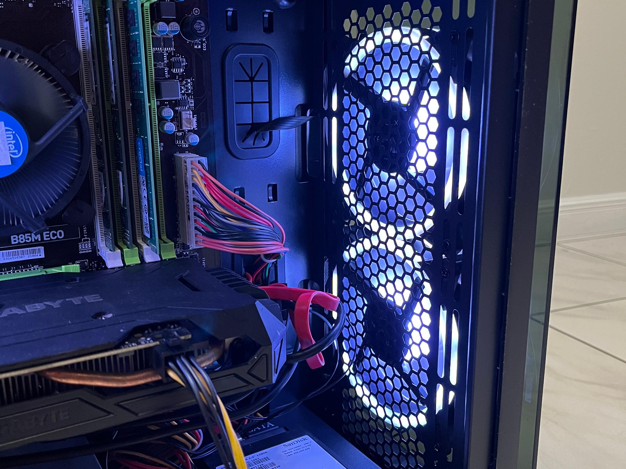 Budget Gaming PC - Intel i7-4790, NVIDIA GTX 1060, 16GB RAM, 870 GB Storage, w/ Wi-Fi & BT