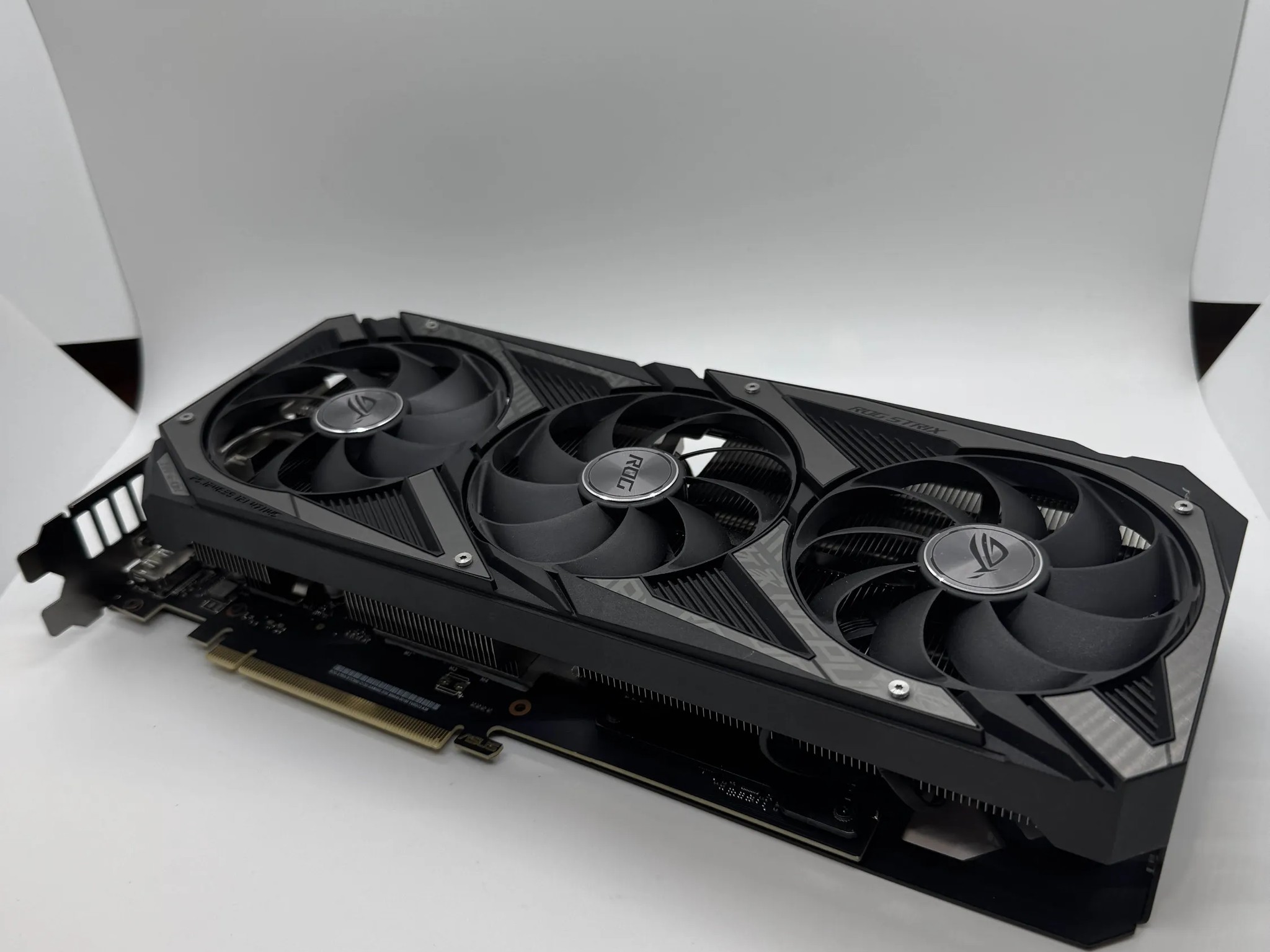 Asus ROG STRIX GAMING GeForce RTX 3060 12GB Video Card