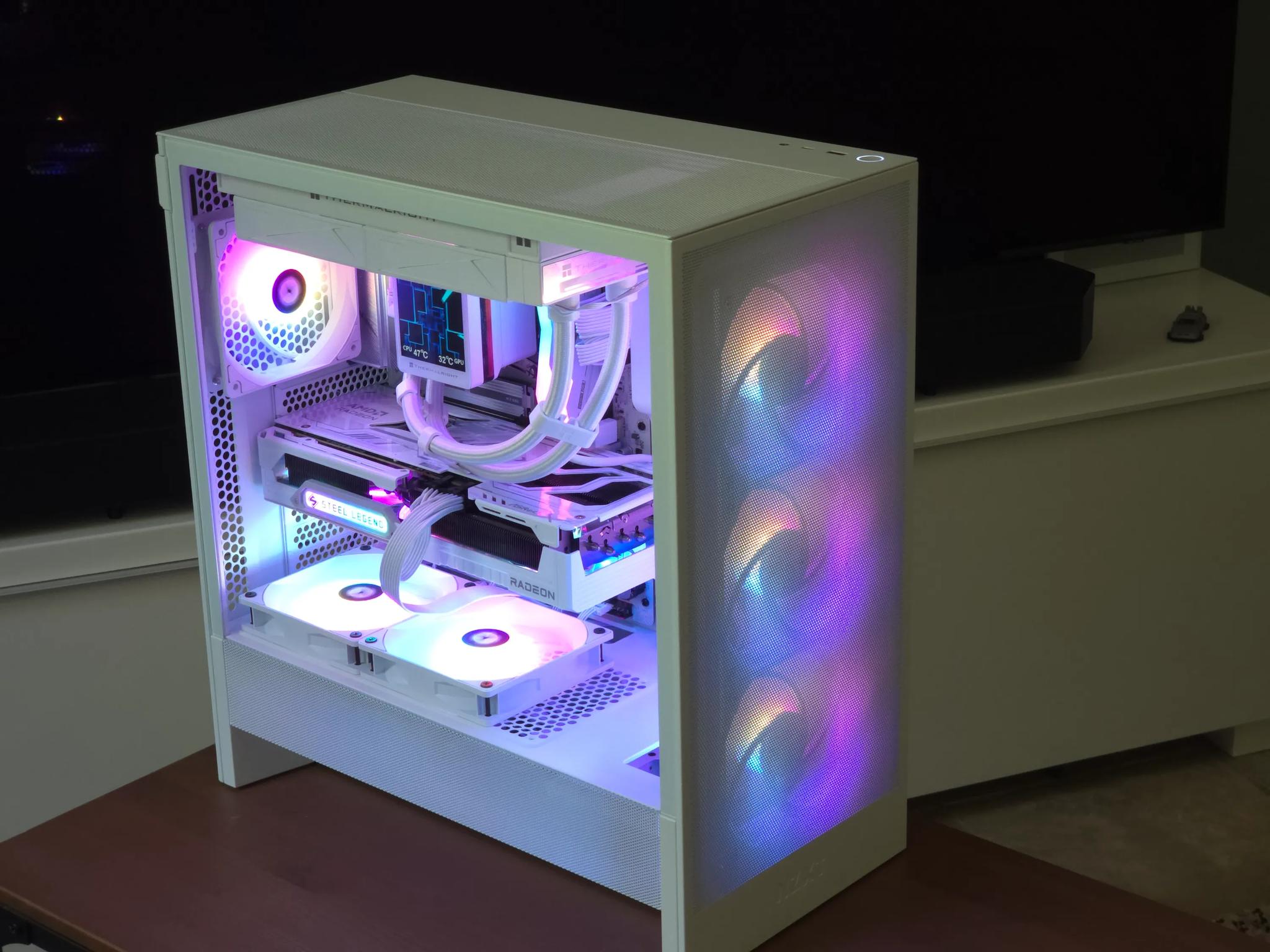 Apex II All-White 4K Gaming PC | Ryzen 7 9800X3D | RX 9070 XT 16 GB | 32GB | 2TB | 2 Year ...