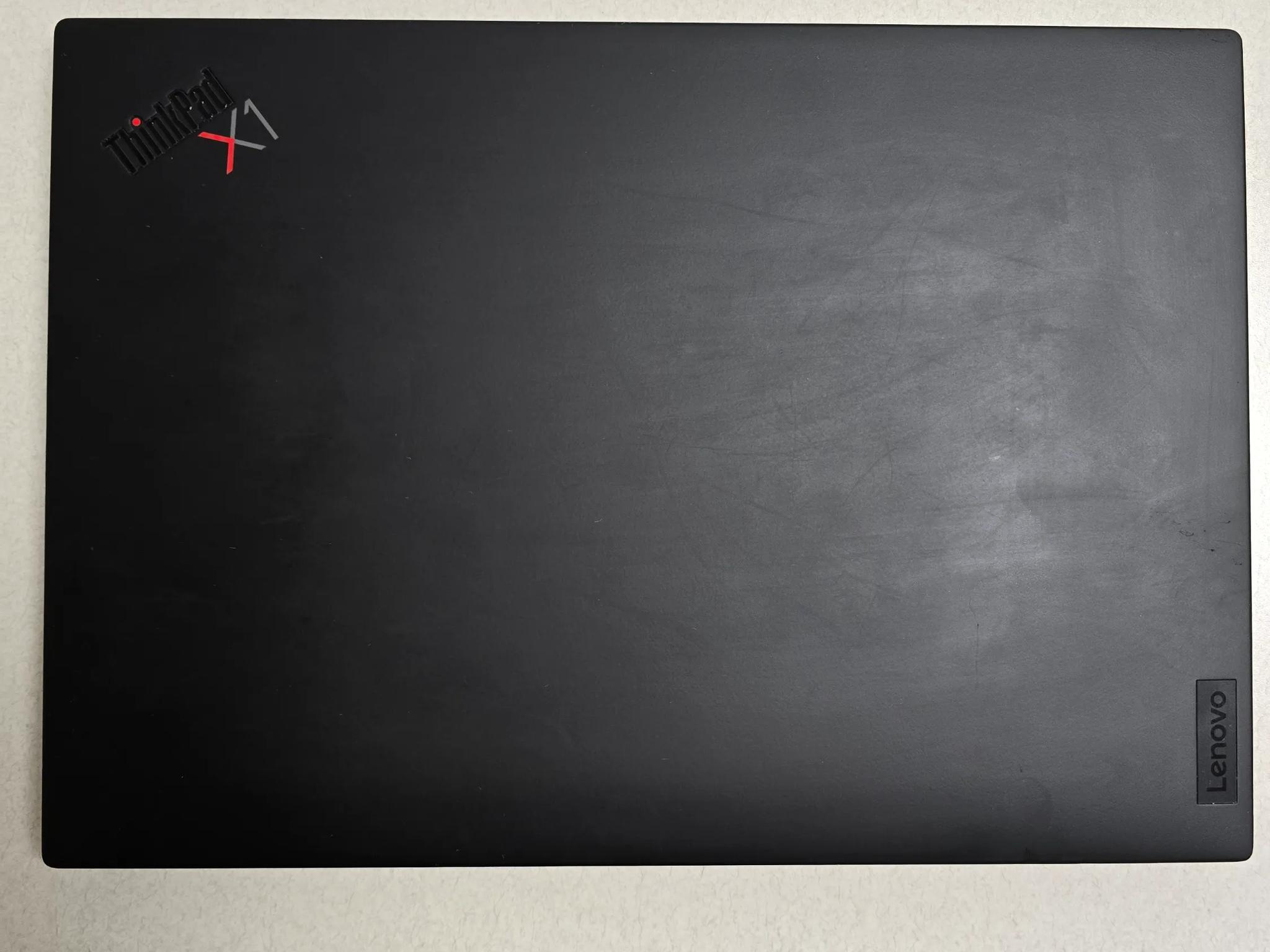 Lenovo ThinkPad X1 Carbon Gen 9 Intel i5 11th gen 2.4Ghz 256GB SSD 16GB Ram