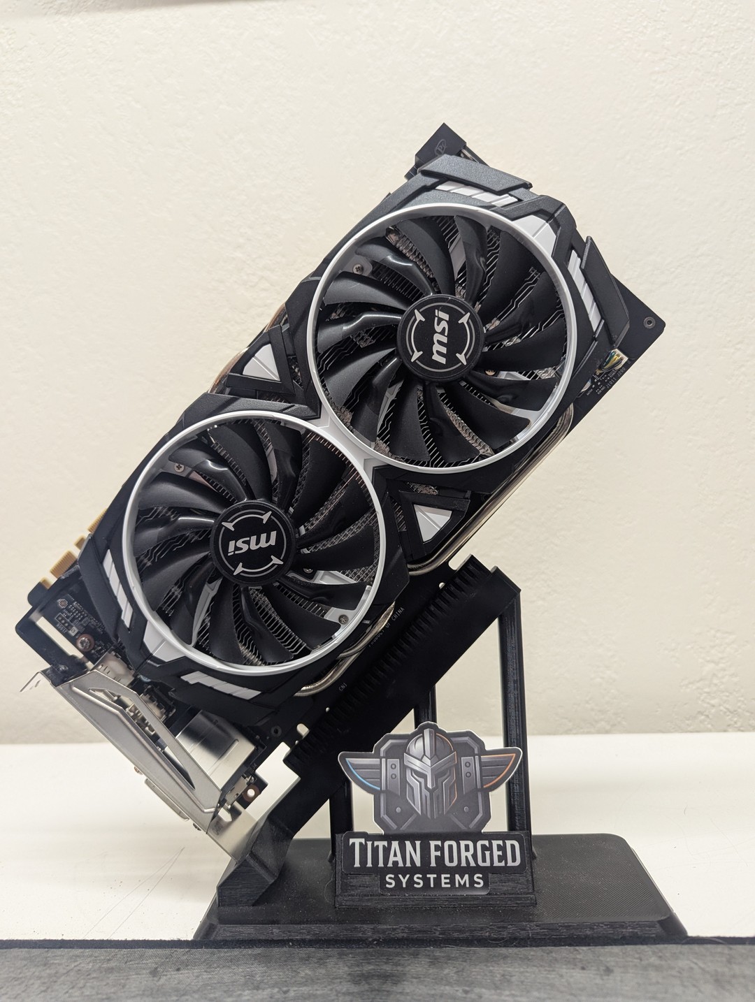 【ジャンク品】MSI GeForce GTX 1070 ARMOR 8G OC width=1080,quality=90,format=