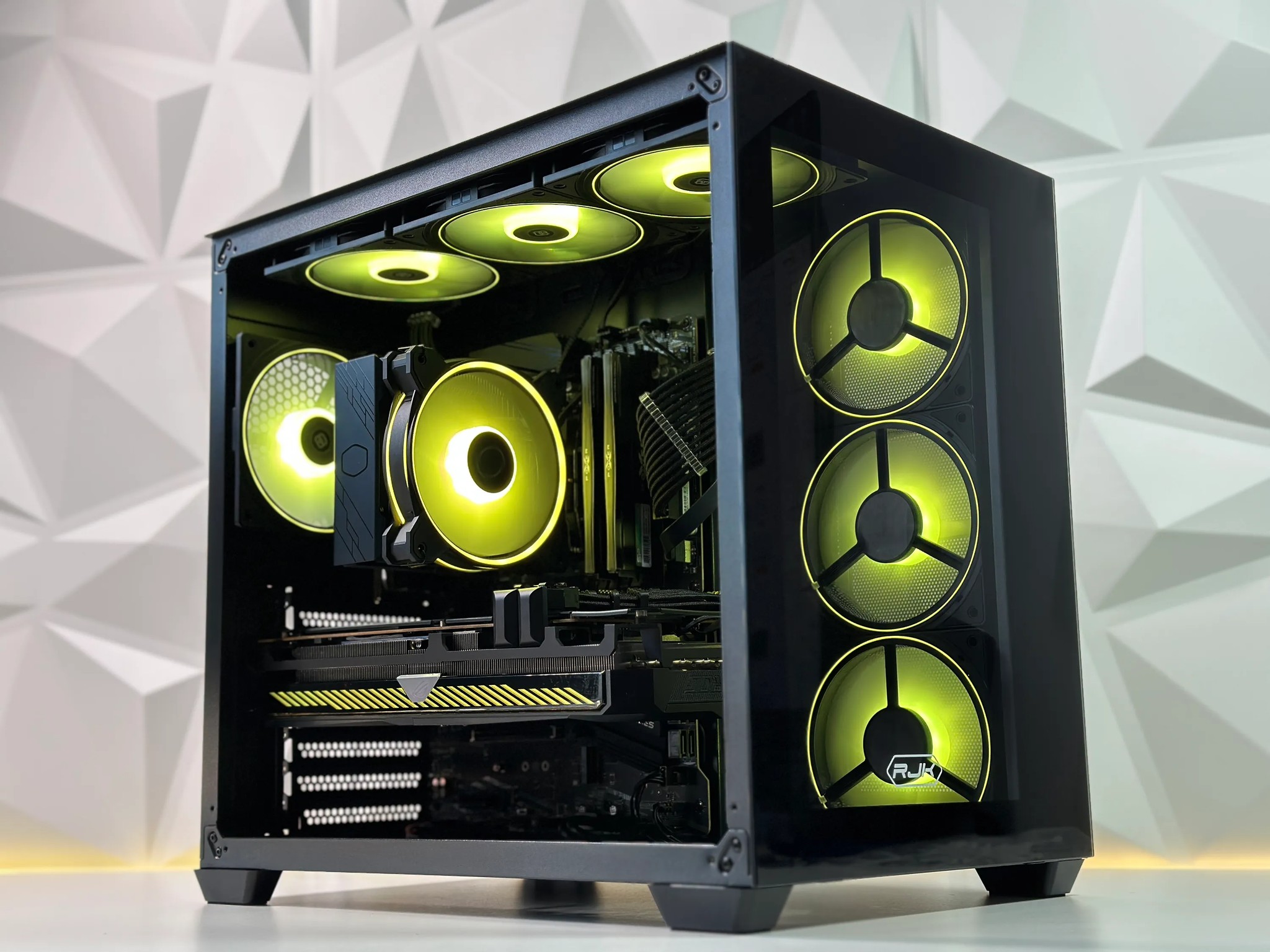 🖤Darkstar🖤Gaming PC▪️AMD RX 6700 XT 12 GB▪️AMD Ryzen 5 5500 6 core▪️32GB DDR4 ▪️ 1TB SSD NVME