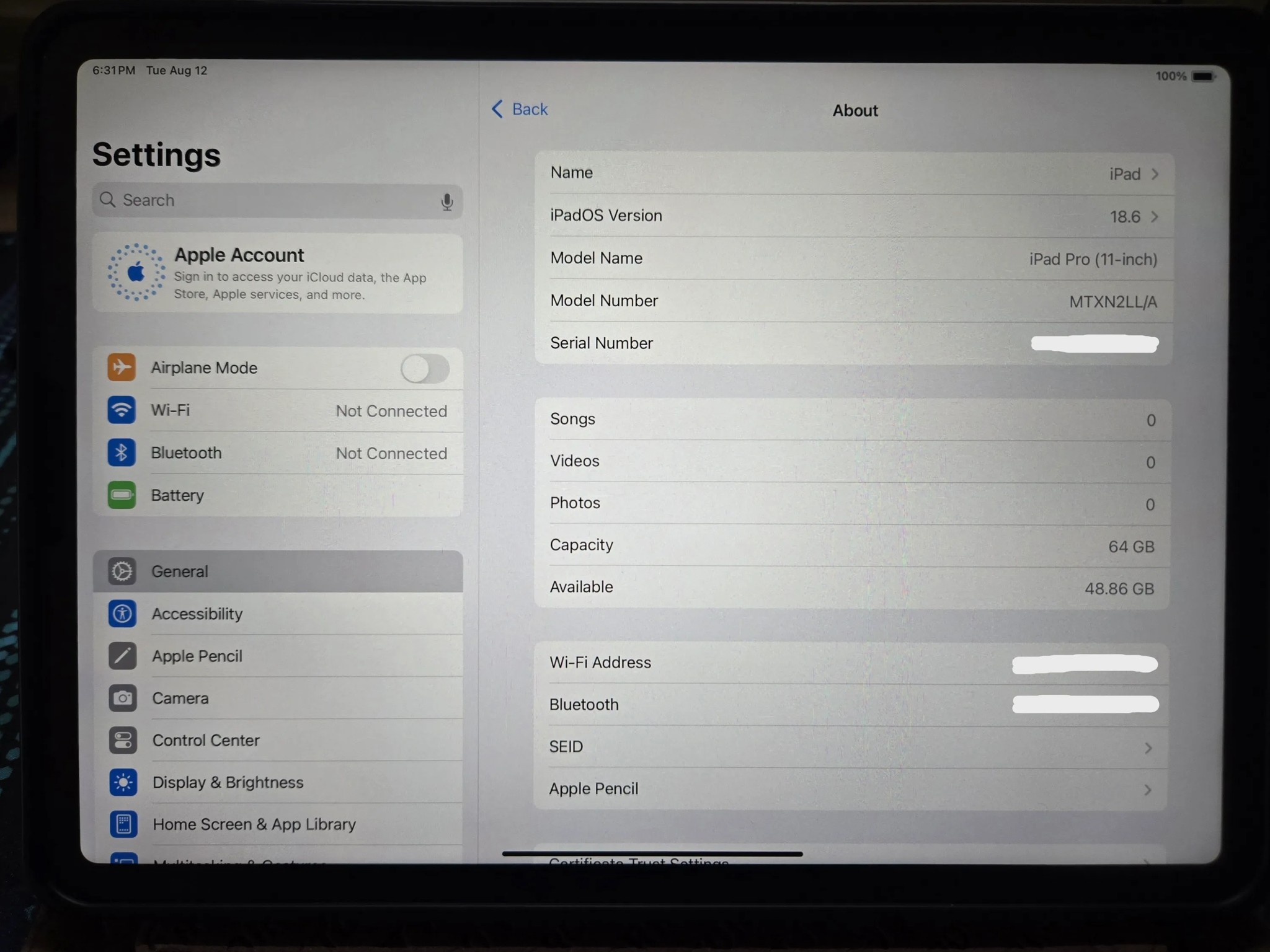 iPad Pro Gen 1 (11-inch) (+Accessories)