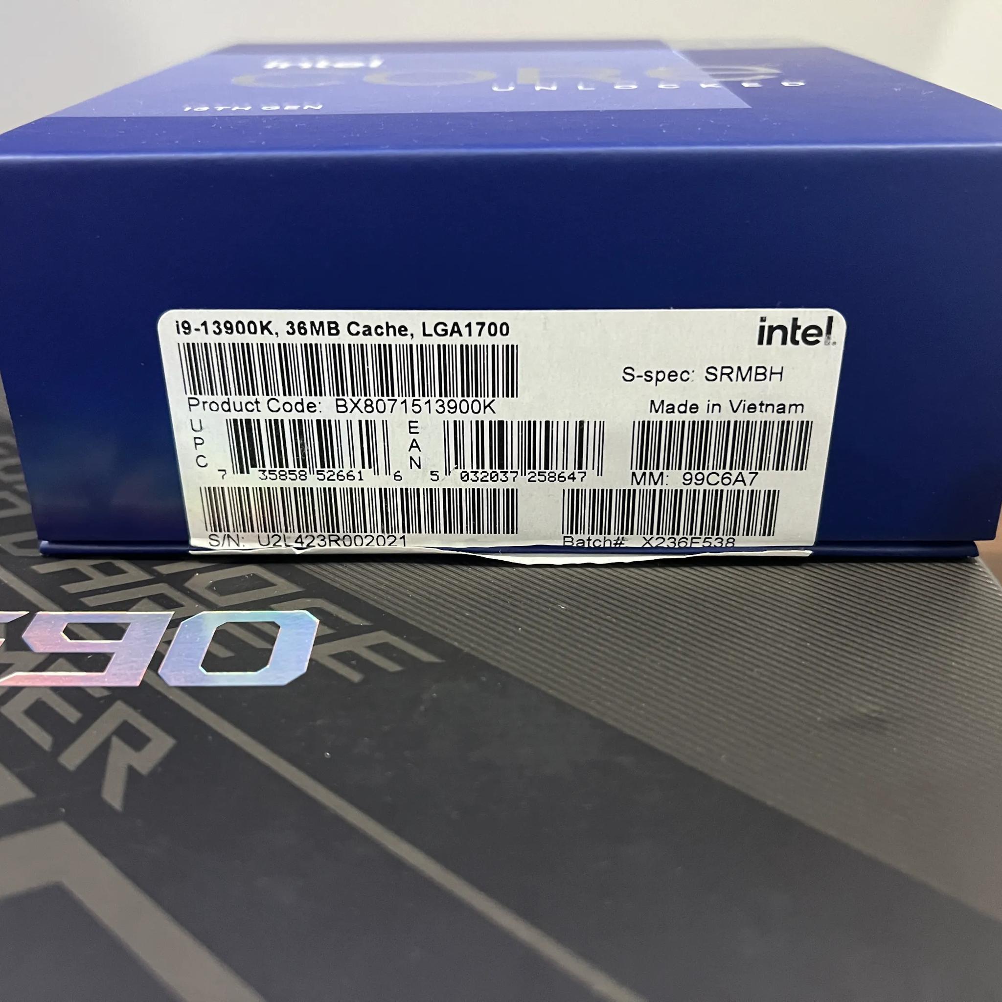 INTEL CORE i9 13900K With ASUS ROG MAXIMUS Z690 HERO and INTEL CONTACT FRAME