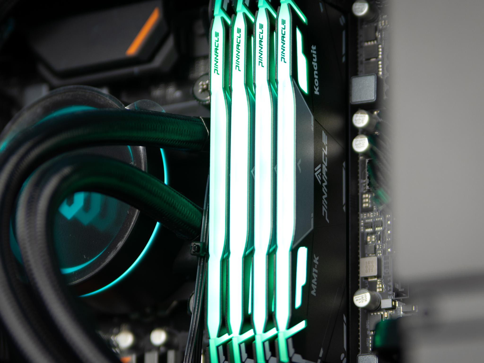 "Destro" RTX 4060 32GB Windows 11 1TB Workstation Gaming PC