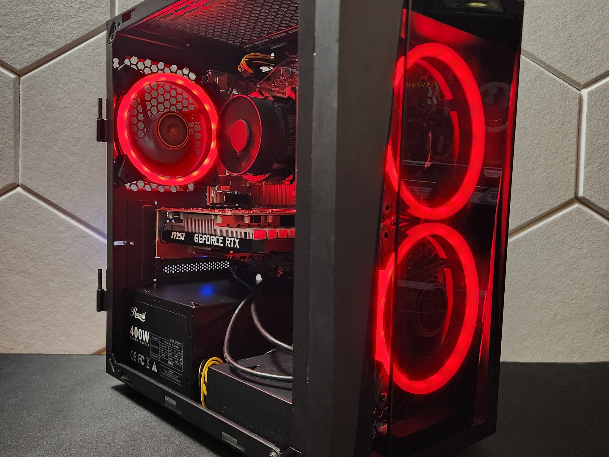 "Budget ESport PC" RTX 3050 6GB | Intel I3 10100f | 16GB DDR4 | 500gb SSD | WIFI