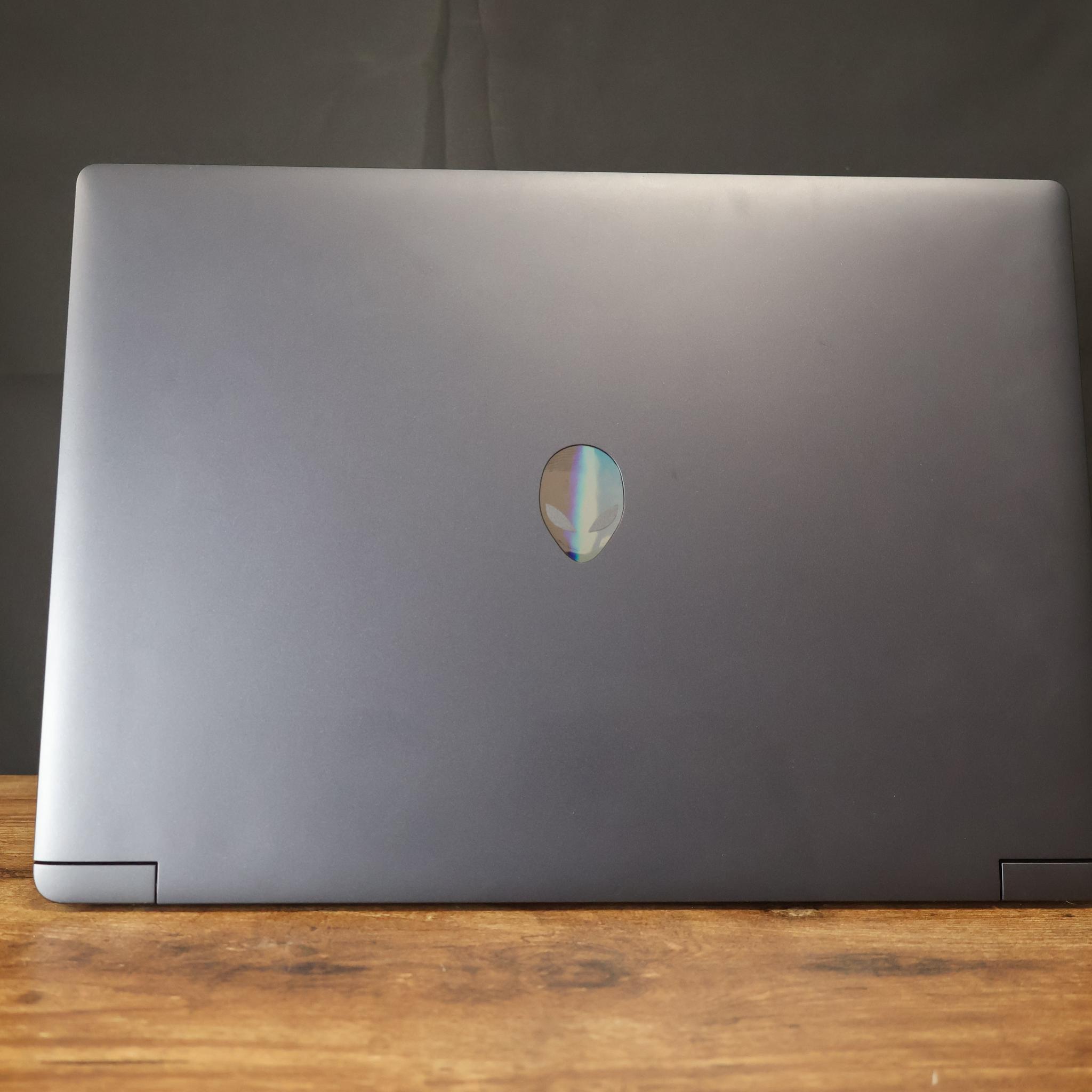 Gaming Laptop Alienware R5 15.3inch l Ryzen 5 7235H l 16GB DDR5 l RTX 4050 l 500GB