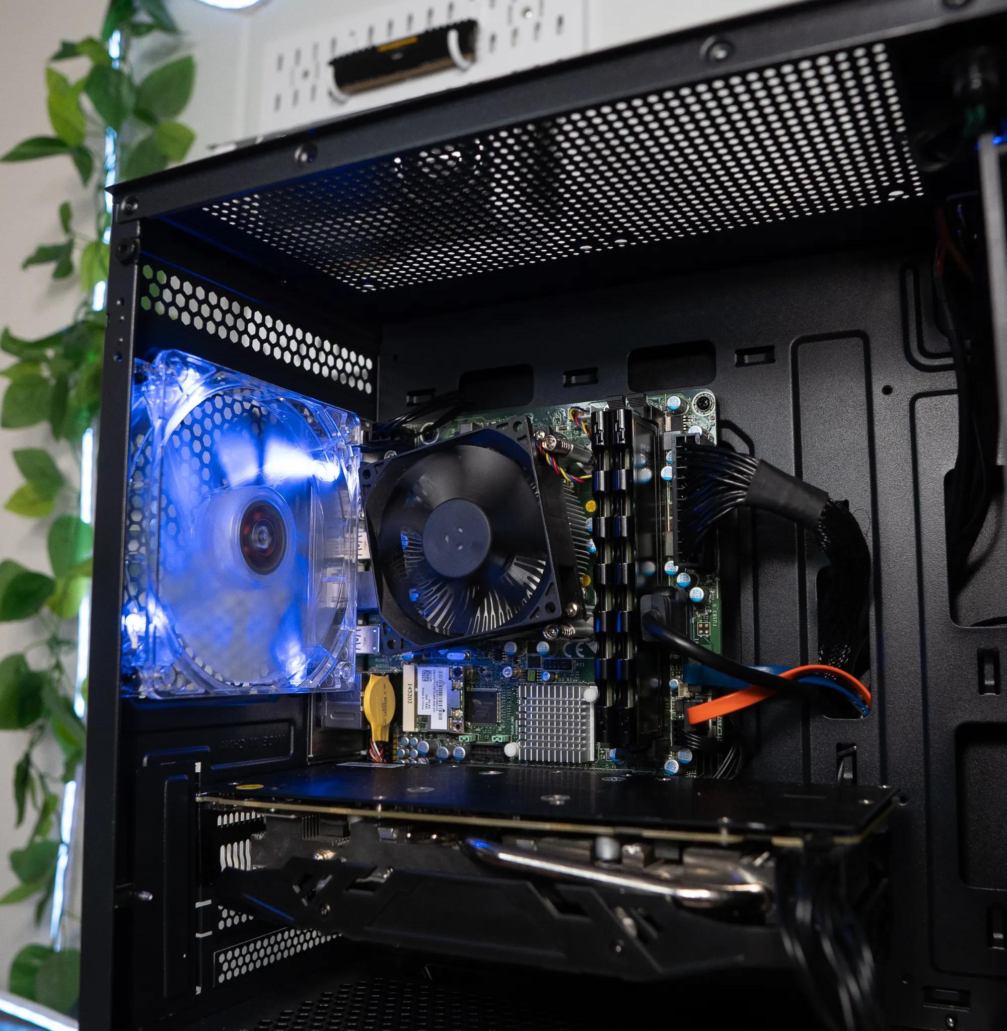 ❄️🌨  BUDGET - BO6 Ready GAMING PC ❄️🌨 | PowerColor RX 580 8GB | INTEL i7 4790 | 16GB RAM | 1.25TB