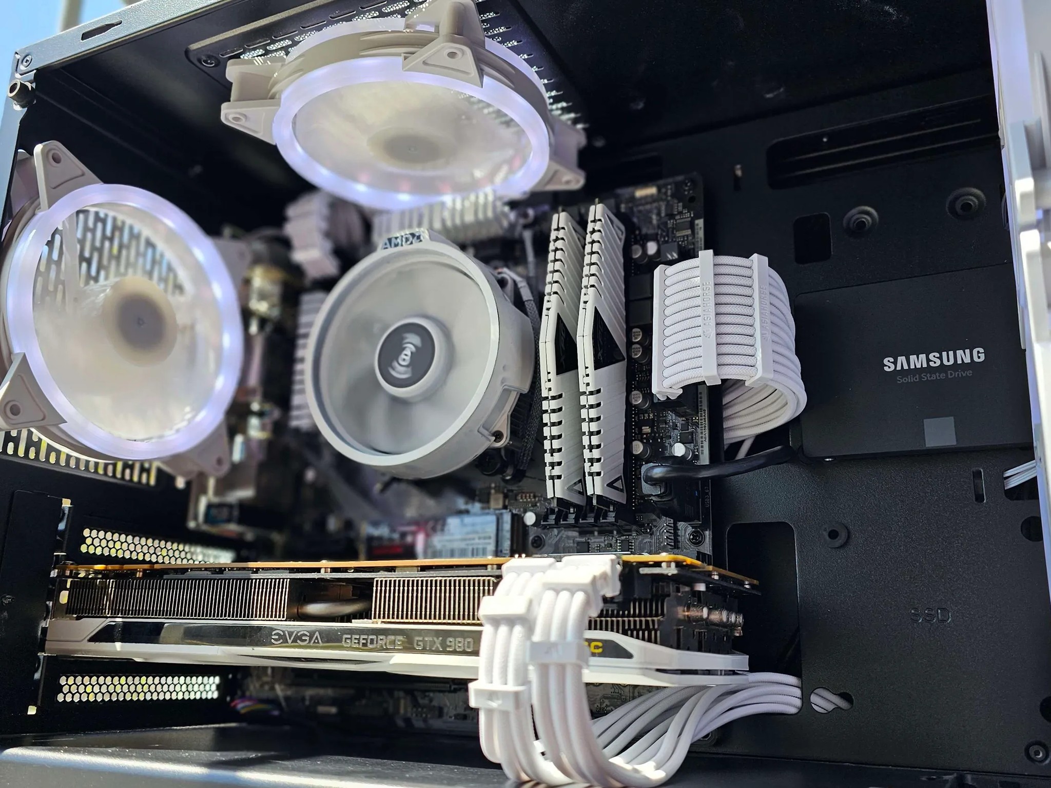 Yang ☯ AMD R5 3600 6-cores, Nvidia Gtx 980 4Gb Gaming Pc