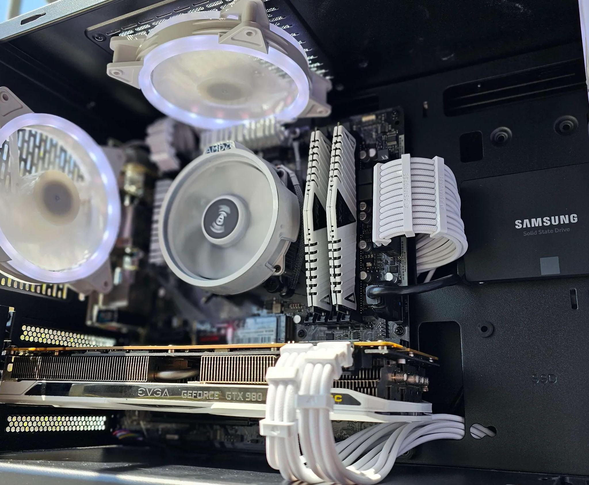 Yang ☯ AMD R5 3600 6-cores, Nvidia Gtx 980 4Gb Gaming Pc