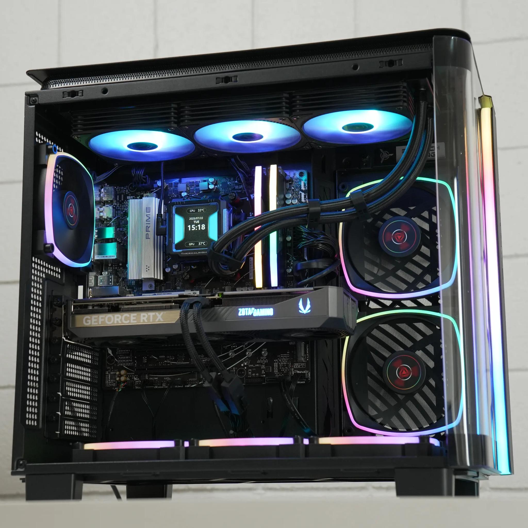 RTX 5070 Gaming PC | RYZEN 7 7700X | 32GB DDR5 | 2TB SSD | WiFi & BT |
