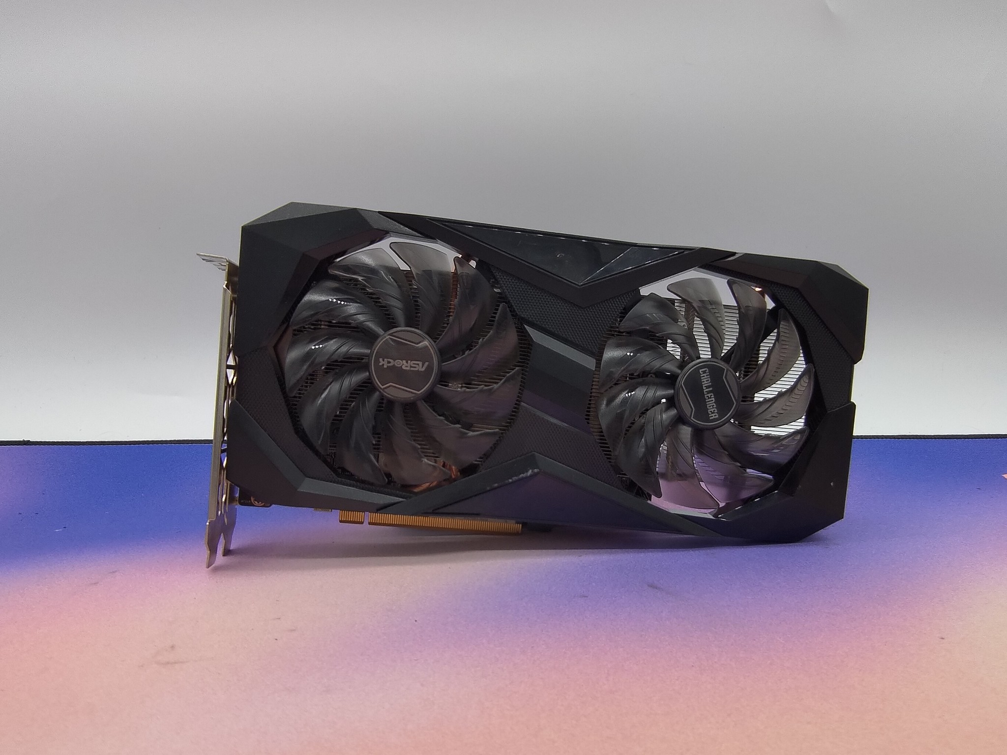 ASRock RX 6600XT Challenger