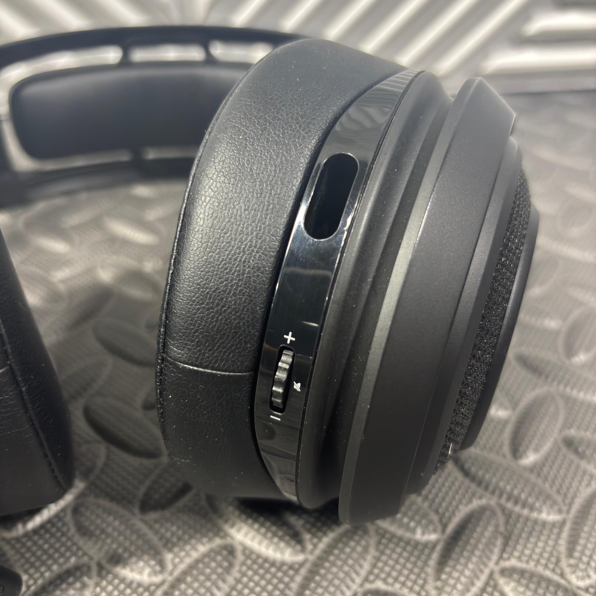 Title: Razer ManO'War 7.1 Wireless Gaming Headset – Tested Working