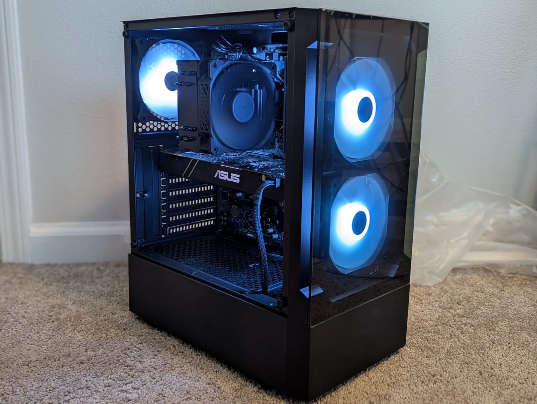 GTX 1080 Gaming PC (Ryzen 5 + 16GB RAM + WiFi) | Jawa