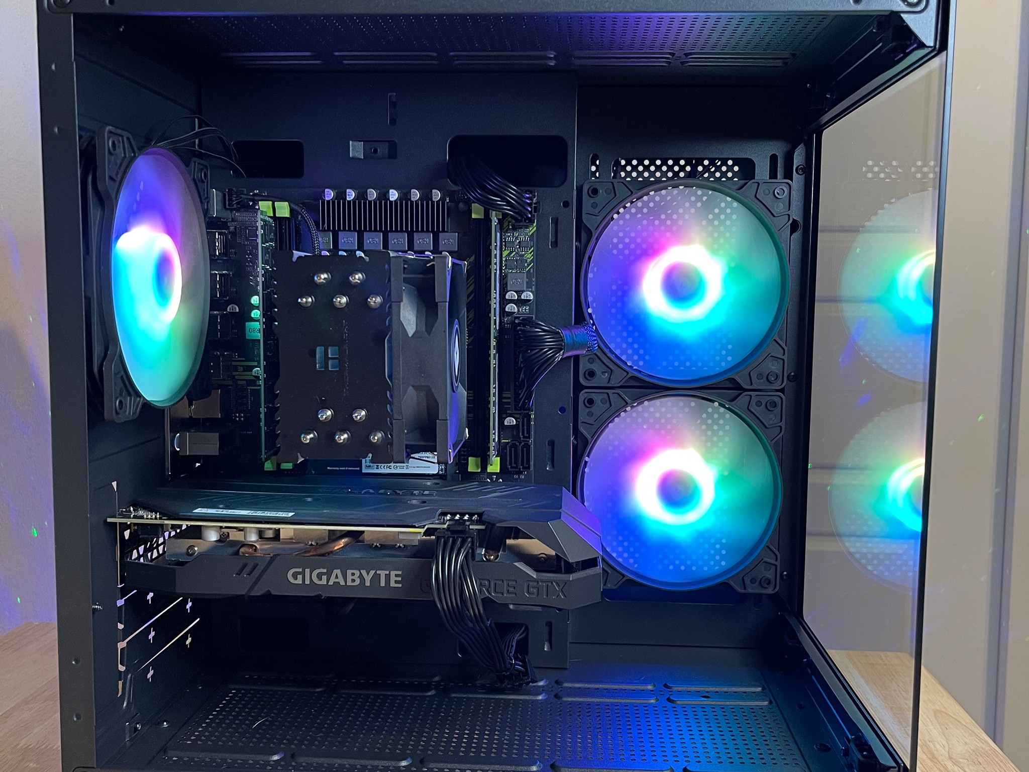 GTX 1660 Super + i7-5960X 8 Core 16 Thread + 32GB Ram