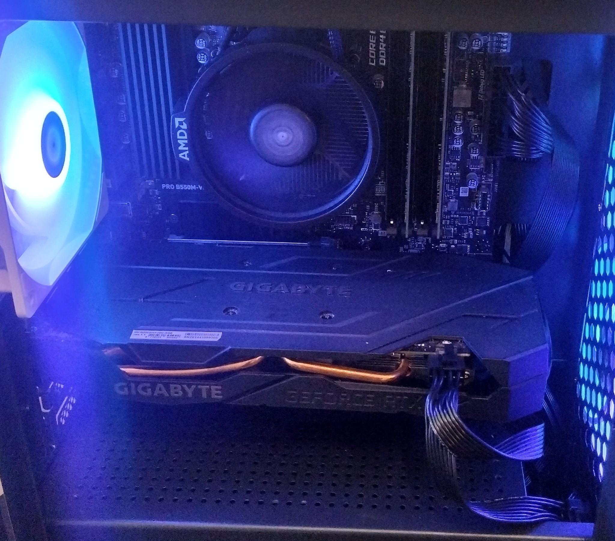 RTX 2060 SUPER (8GB VRAM), RYZEN 5 5500, 16GB RAM (3200MHz), Bluetooth, Wi-Fi, Budget Gaming PC