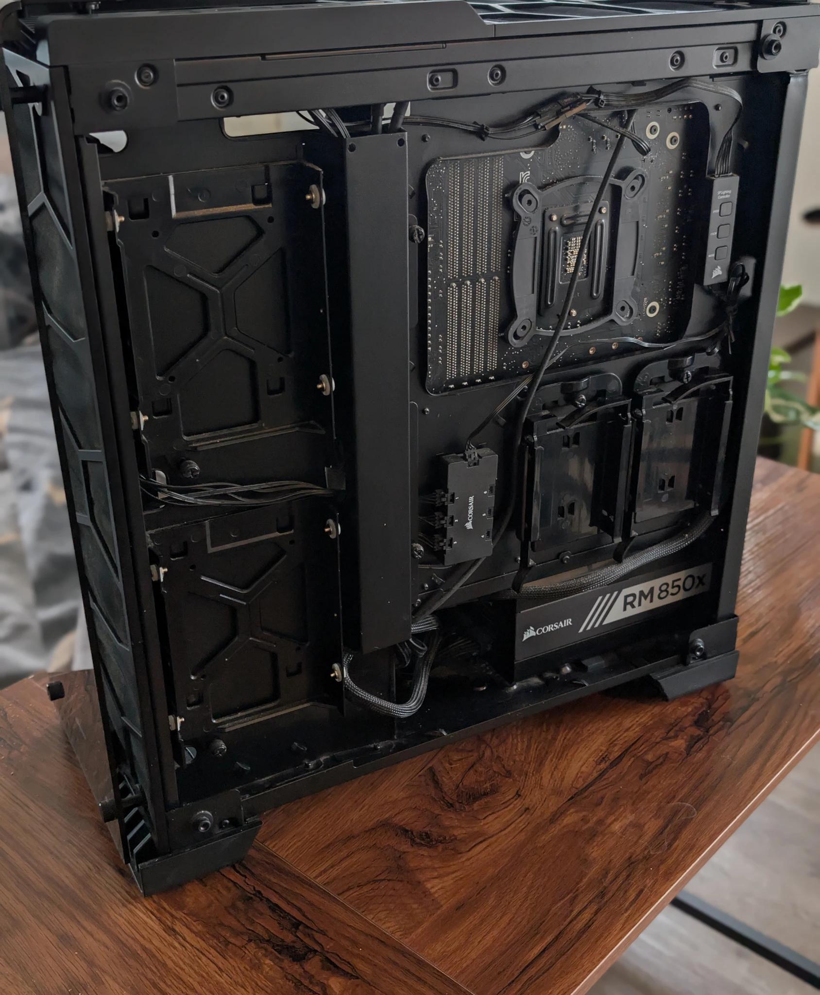 Custom Corsair/Intel Gaming PC Build