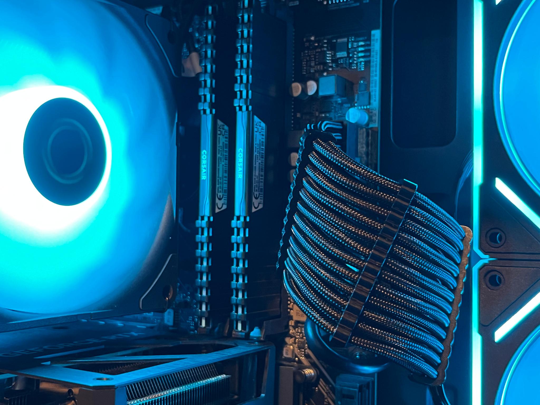 RTX 4060 | Ryzen 7 3700x | 64gb 3600mhz RAM | Gaming PC