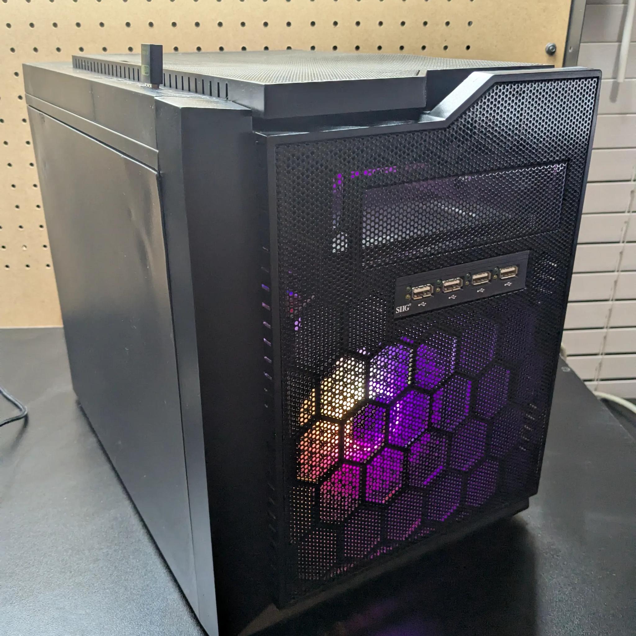 THE CUBE | Scratch and Dent | Budget NAS/Server/HTPC | i5-3470, 2GB AMD, 16GB RAM, 512GB SSD, Win10