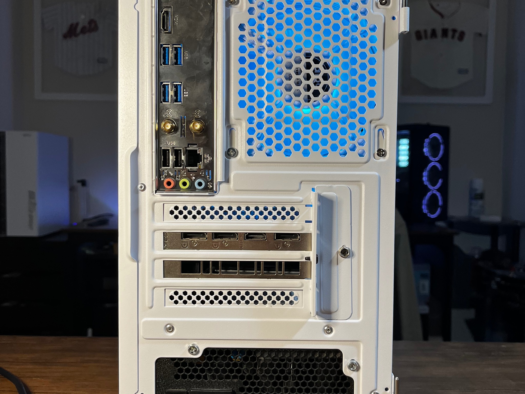 Ryzen 5 3600 + GTX 1660 Gaming PC