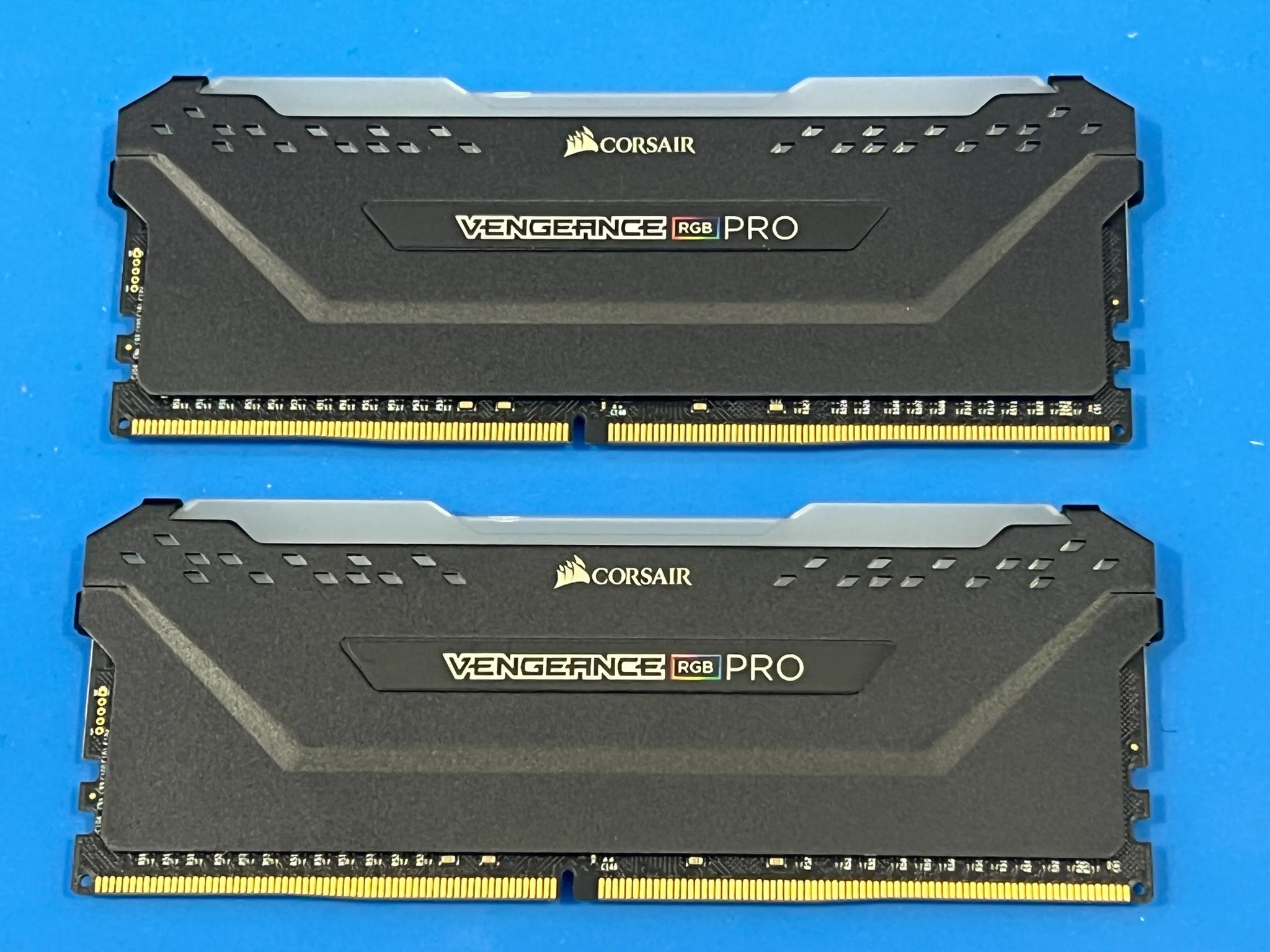 CORSAIR VENGEANCE® RGB PRO 64GB (2 x 32GB) DDR4 DRAM 3200MHz C16 Memory Kit — Black