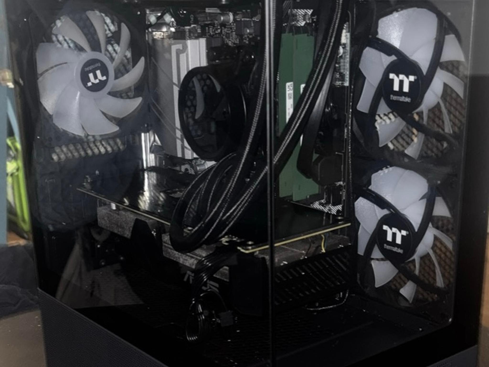 Radeon RX 5600 XT Custom Gaming PC - Ryzen 5 5500, 16GB RAM, 512GB SSD
