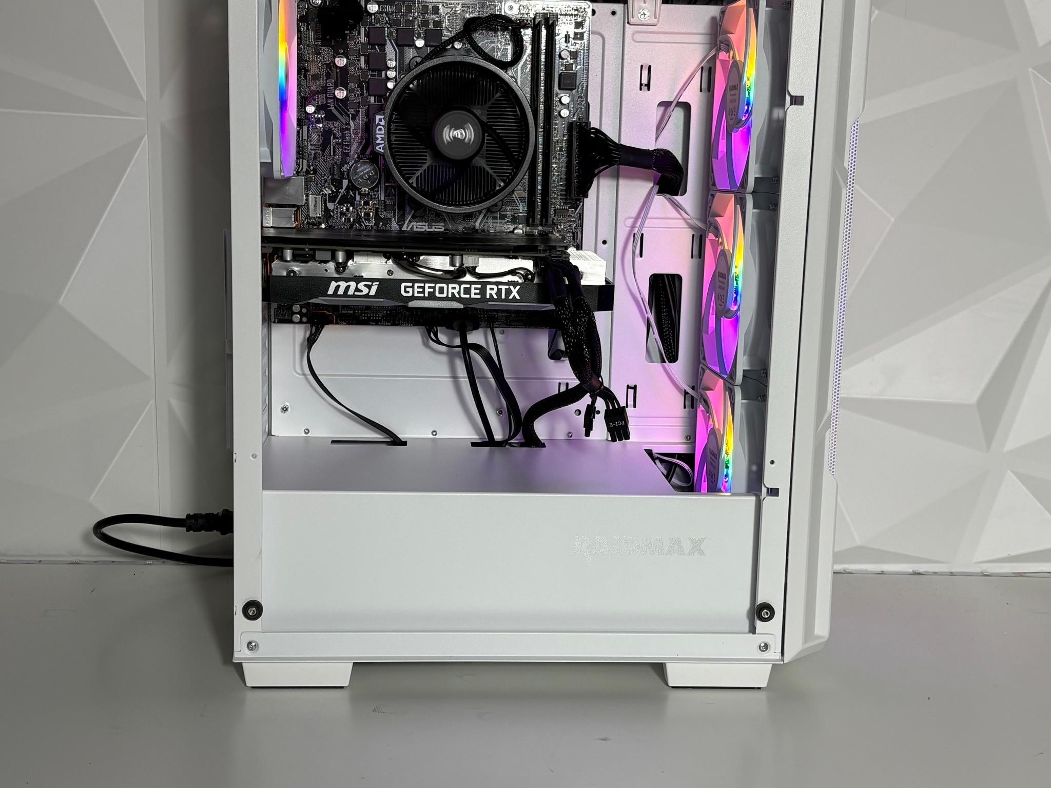 //Frost Gaming PC// - Ryzen 7 2700X, RTX 2060, 16GB Ram, 1TB SSD