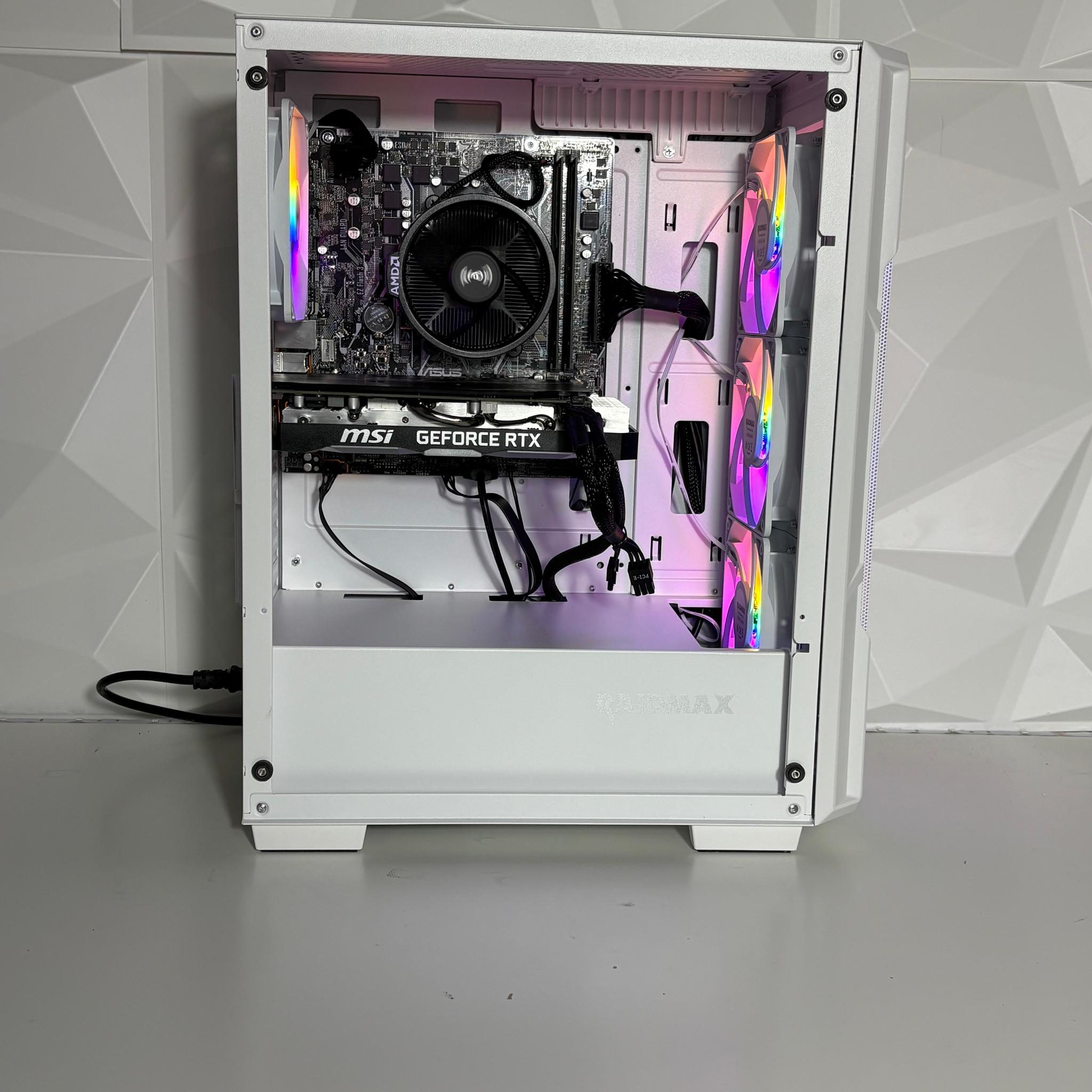 //Frost Gaming PC// - Ryzen 7 2700X, RTX 2060, 16GB Ram, 1TB SSD