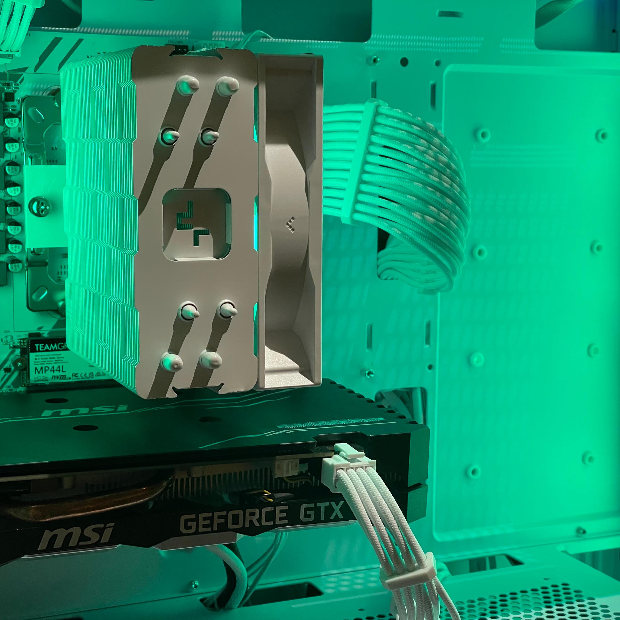 🔥White Value Gaming PC - GTX 1660 SUPER | Ryzen 5 | 16GB RAM | 1TB SSD | RGB 🔥