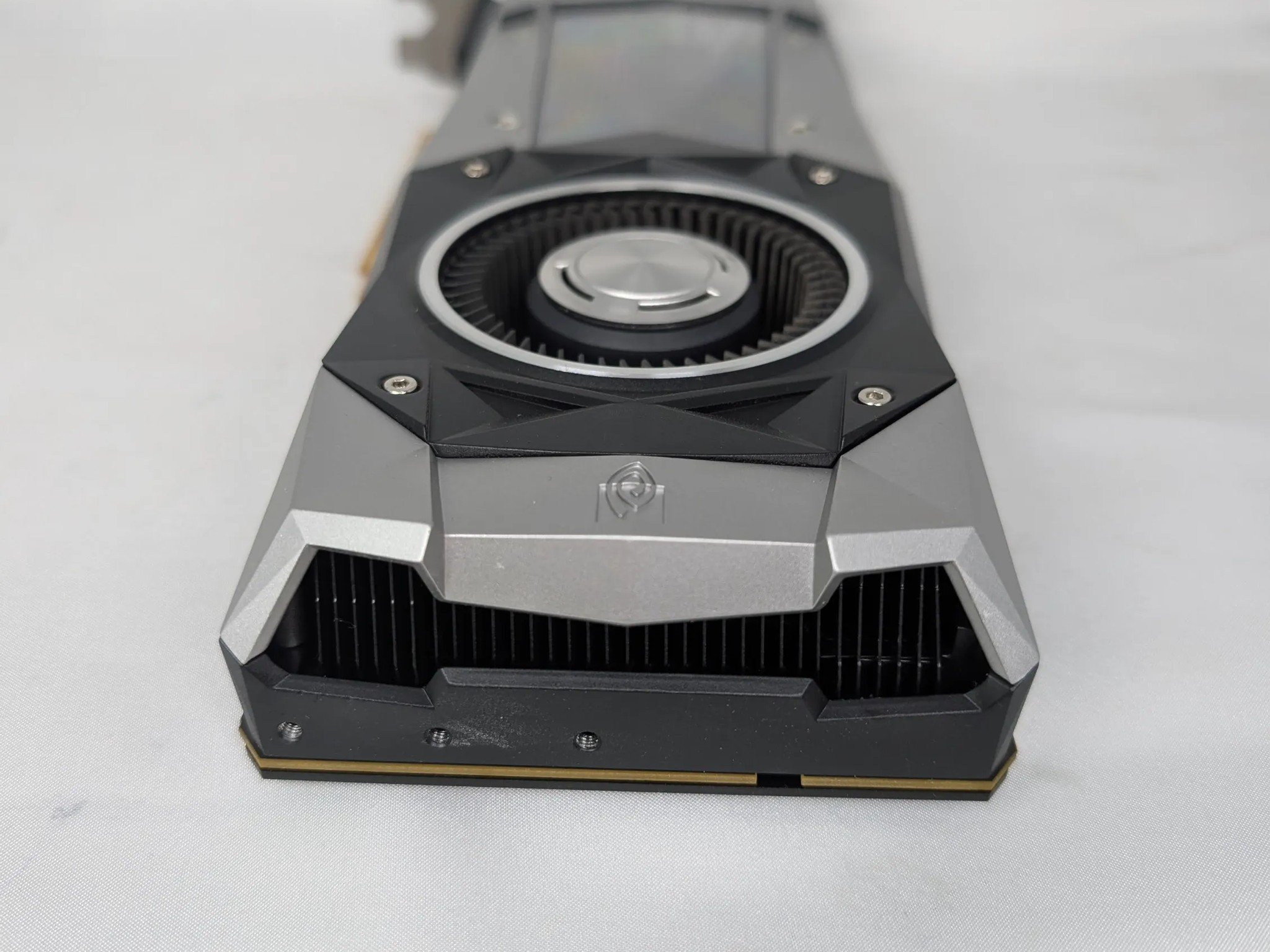 NVIDIA GEFORCE GTX 1070 FOUNDERS EDITION GRAPHICS CARD