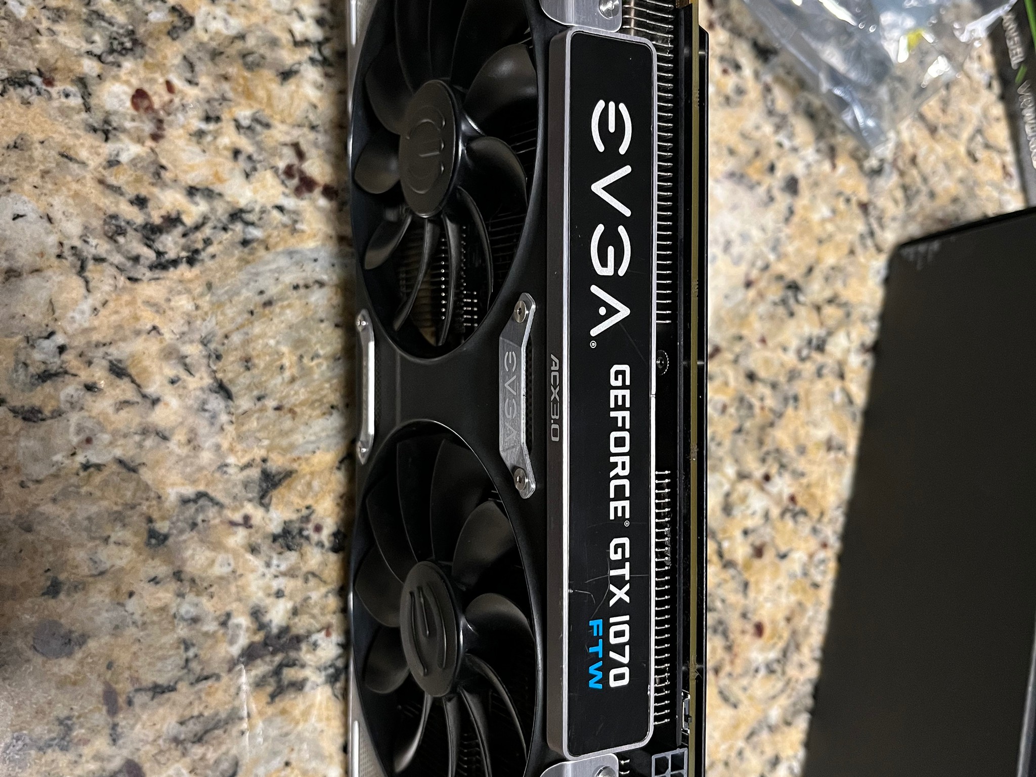 EVGA GTX 1070 8 GB FTW ACX 3.0