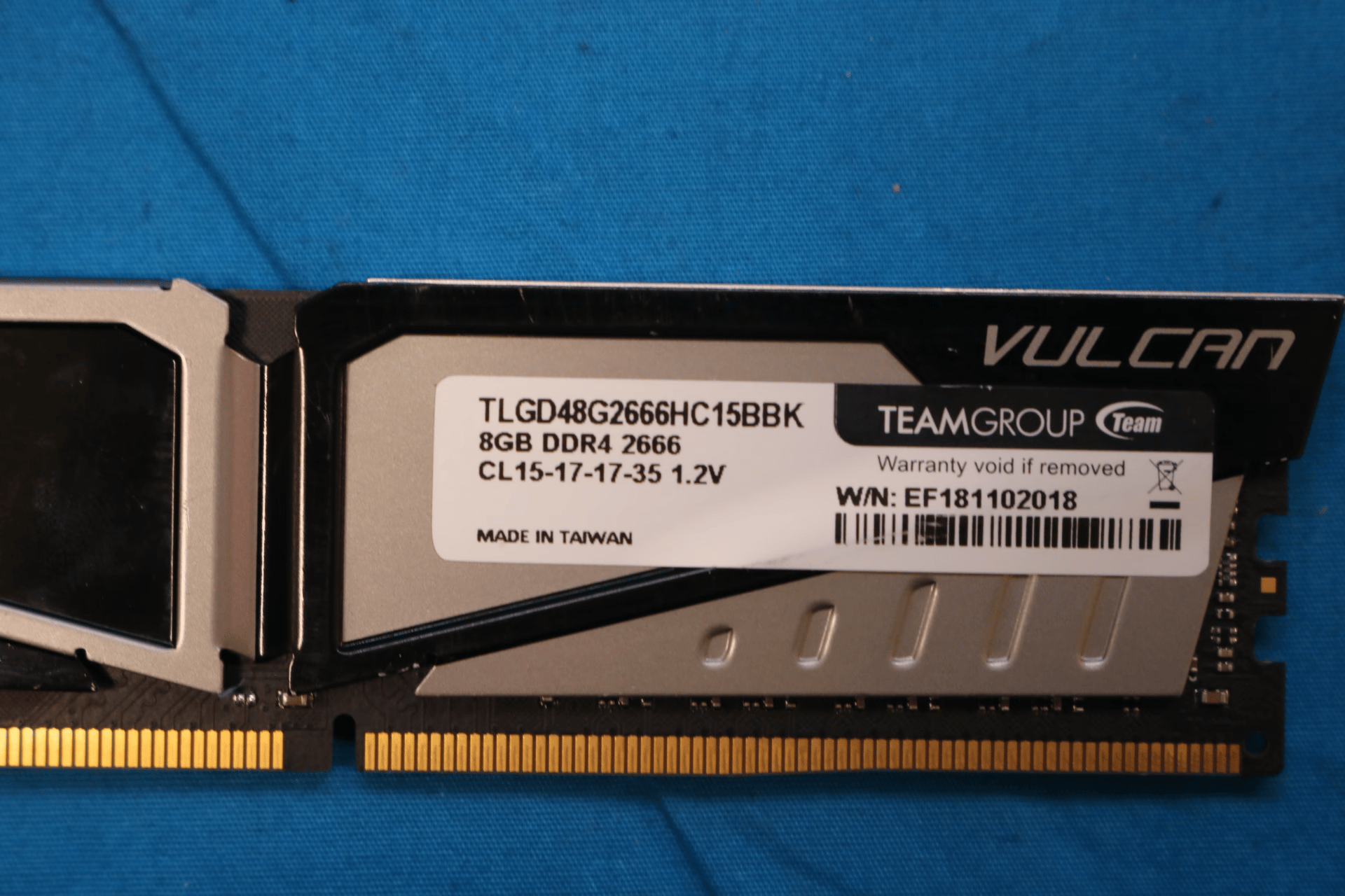 Team Group Vulcan 16GB (2x8GB) DDR4 2666MHz CL15 1.2V Desktop RAM TLGD48G2666HC15BBK