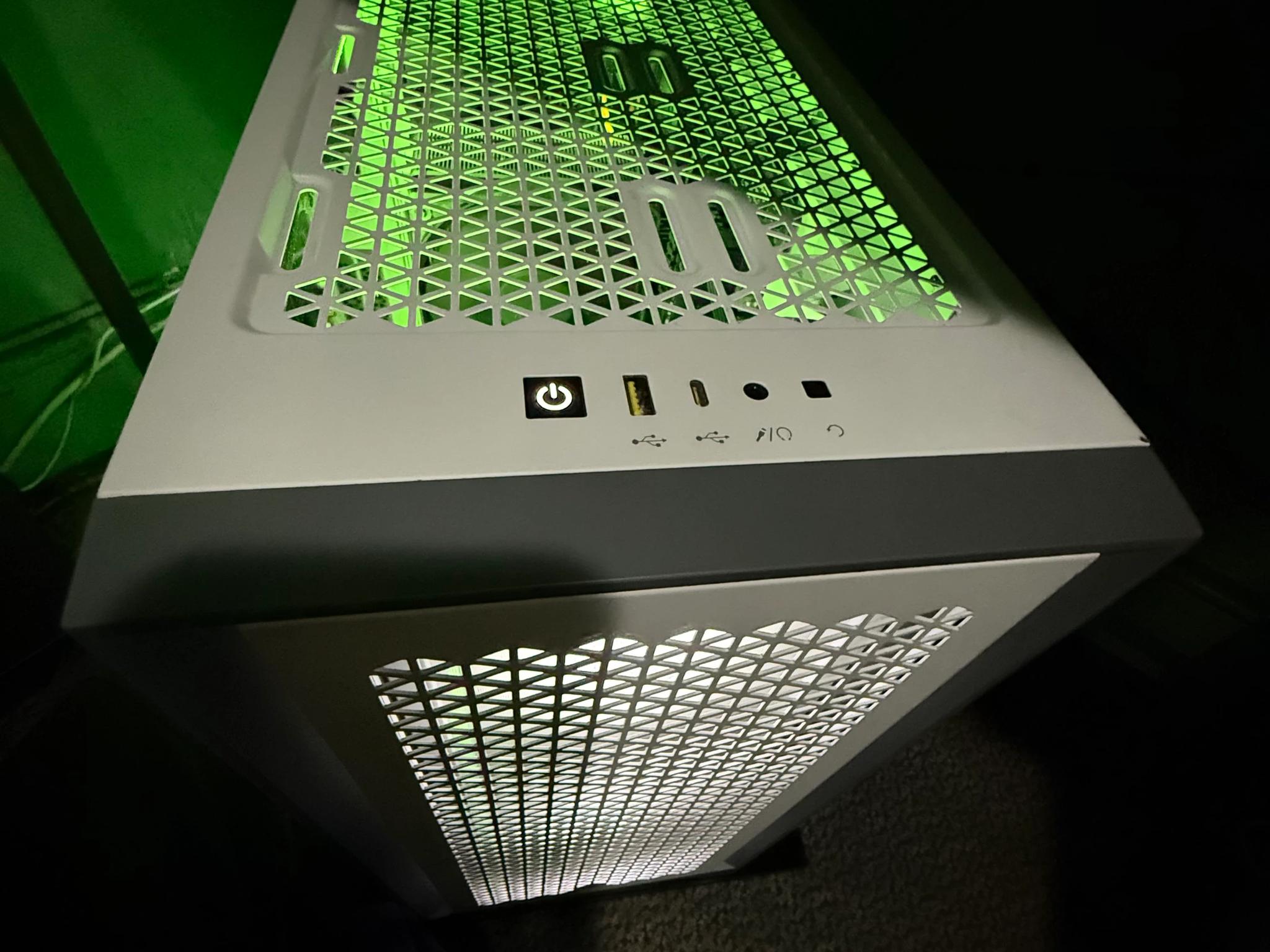 RTX 3080 Ryzen 7 5800X 6GB DDR4 RAM 3600 500GB M.2 SS Windows 11