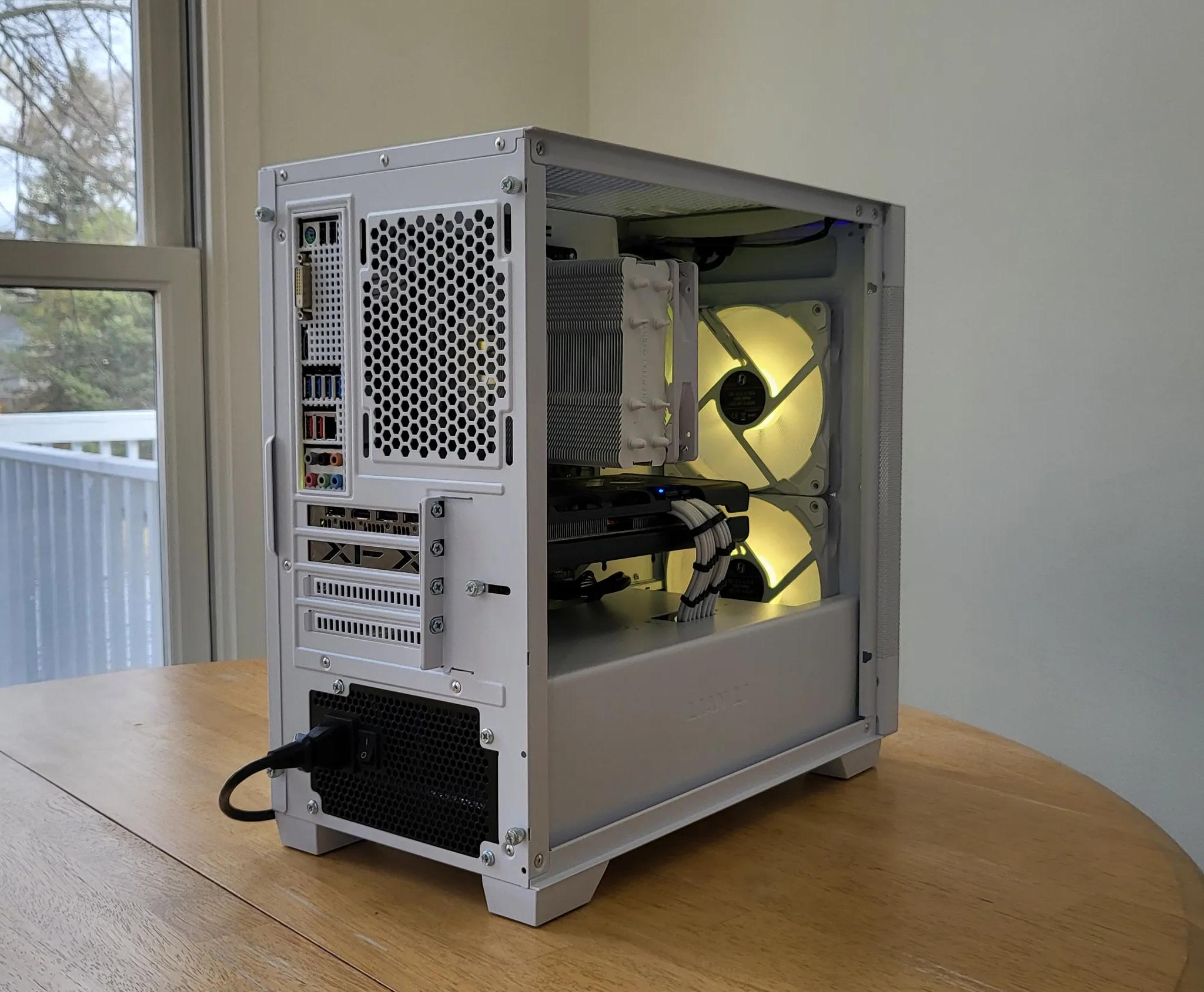 "Frosty" 1440p Gaming/Streaming PC