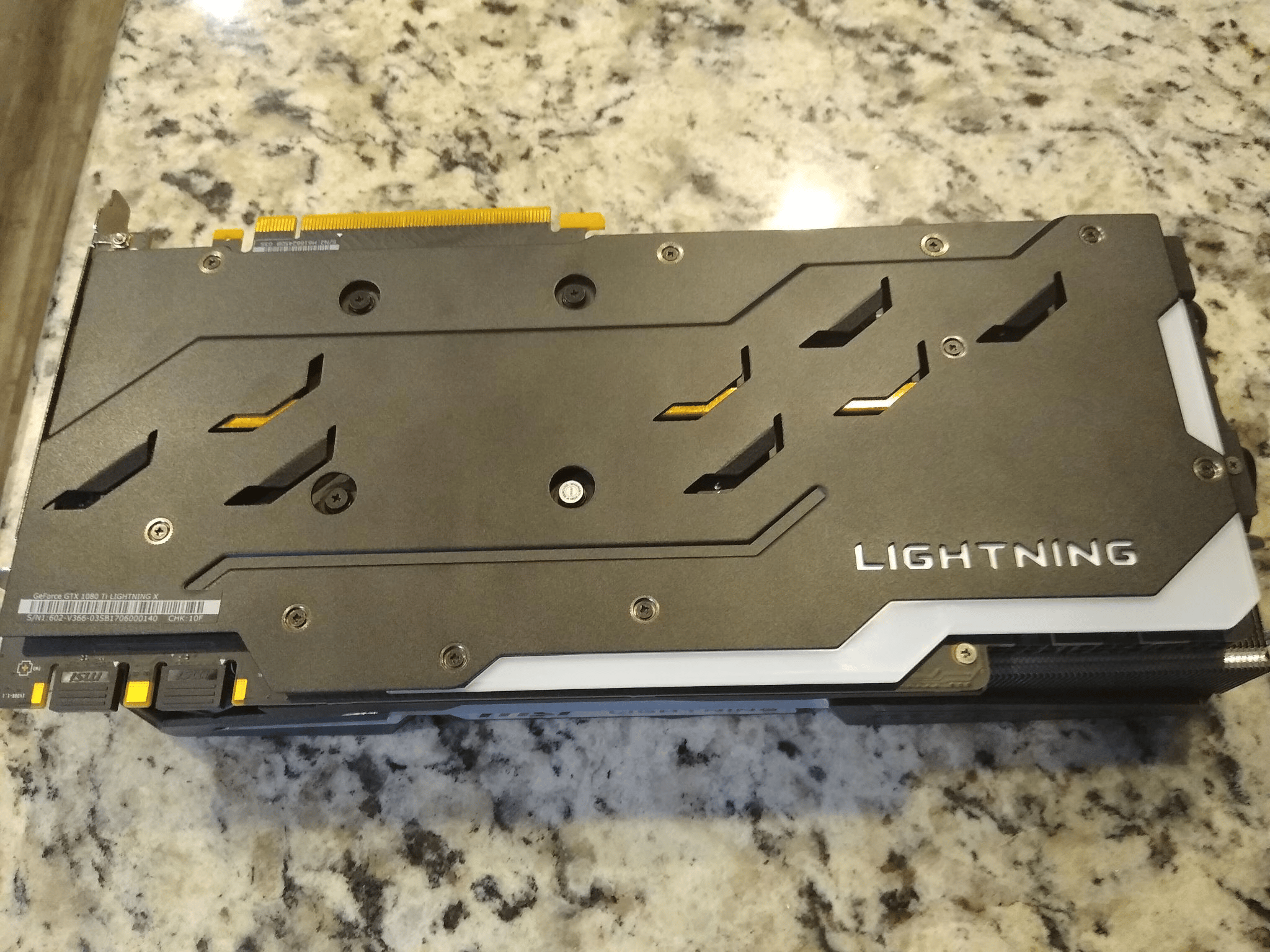 1080 ti 11g .(free) throwing in 2x4g ddr3 1600 ram sticks .