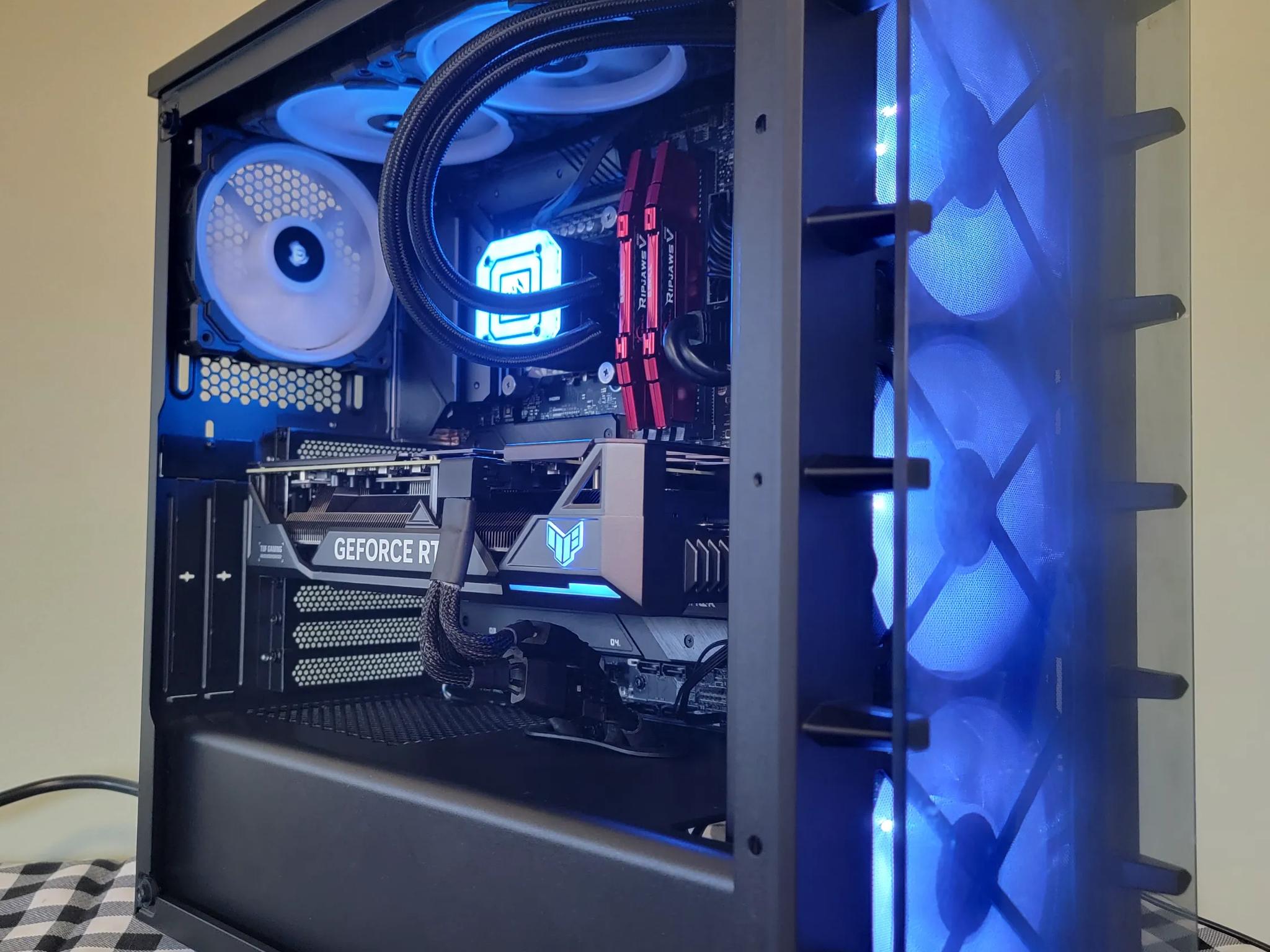 Clear and Present |i7 12700K |RTX 4070 Ti OC 12G |1TB SSD | MSI Z690
