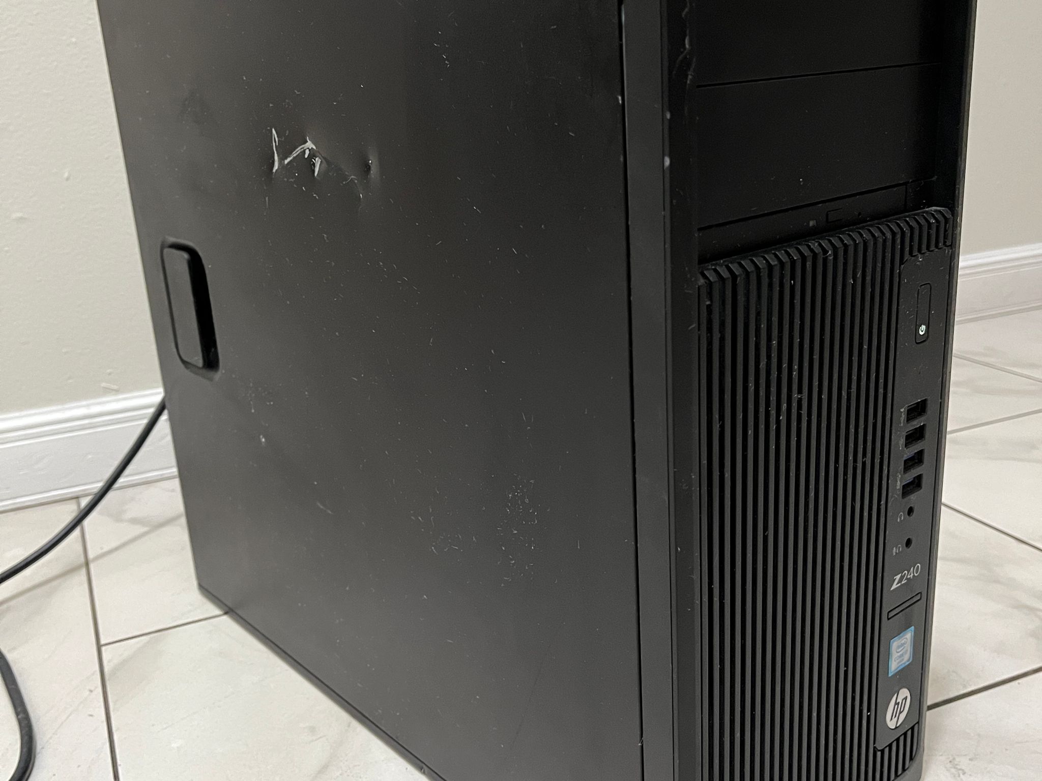 NVIDIA RTX 2070, Intel i7-6700, 16GB RAM, 750GB Storage - HP Z240 Gaming PC w/Wi-Fi & BT
