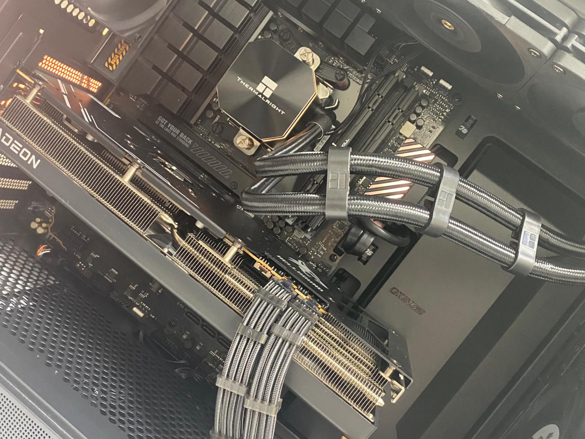 Excellent PC - Ryzen 7 7800X3D - RX7800XT - 32GB - 2TB 🌳"Shadow Timber Beast"