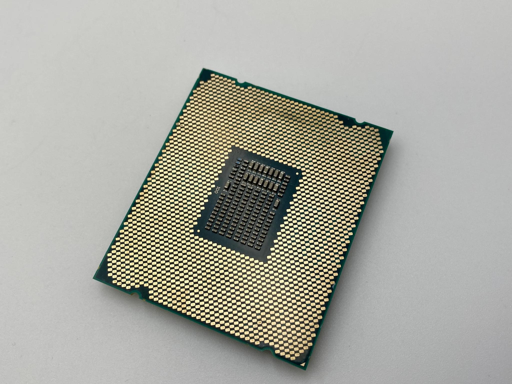 Intel Core i9-9900X SREZ7 10 Cores 20 Threads 3.5GHz LGA2066 CPU Processor
