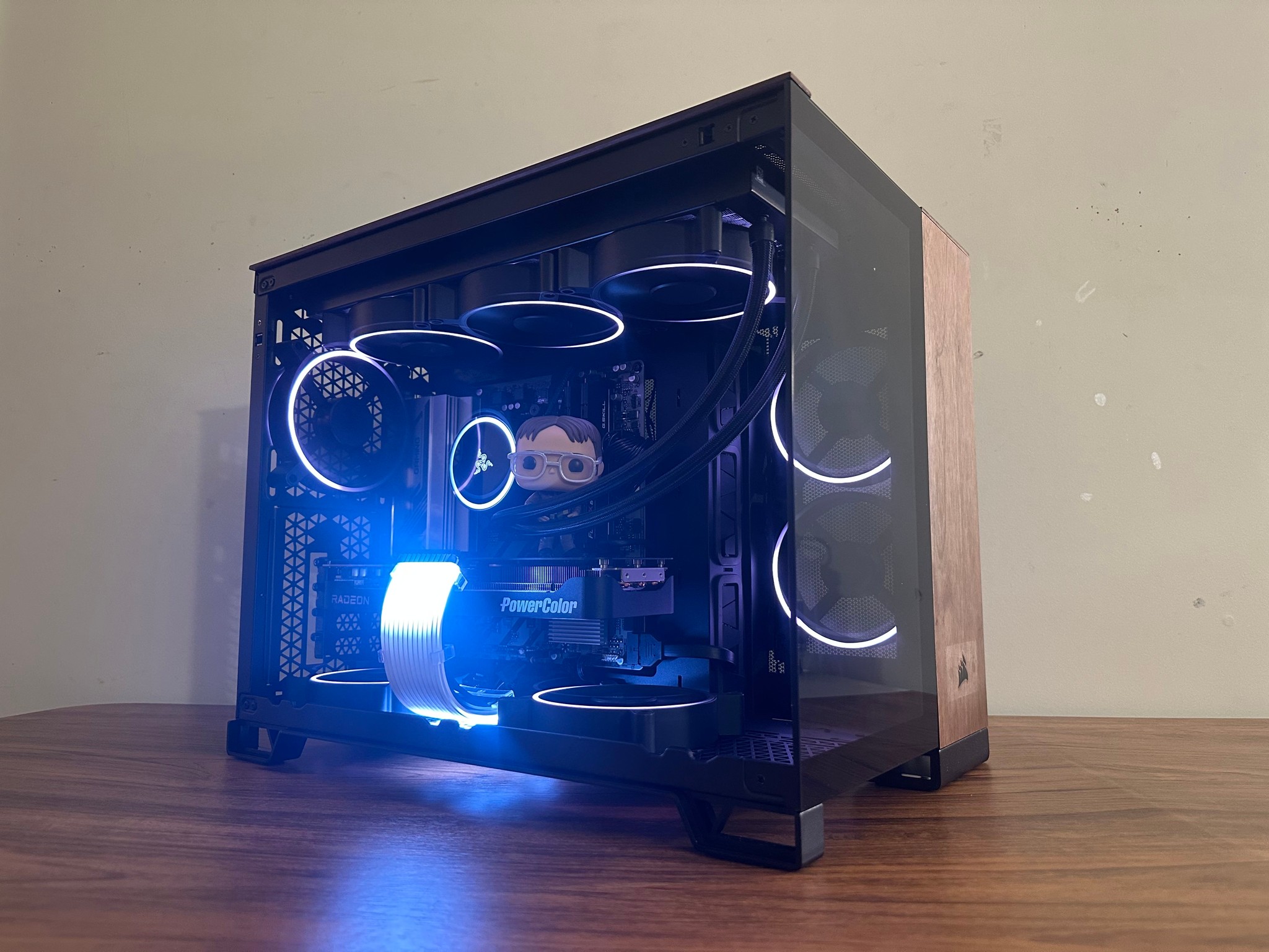 🪵⚡Timber Titan | 9070XT | 32GB DDR5 | Ryzen 9 7900X | 2TB NVMe | Windows 11 Pro |
