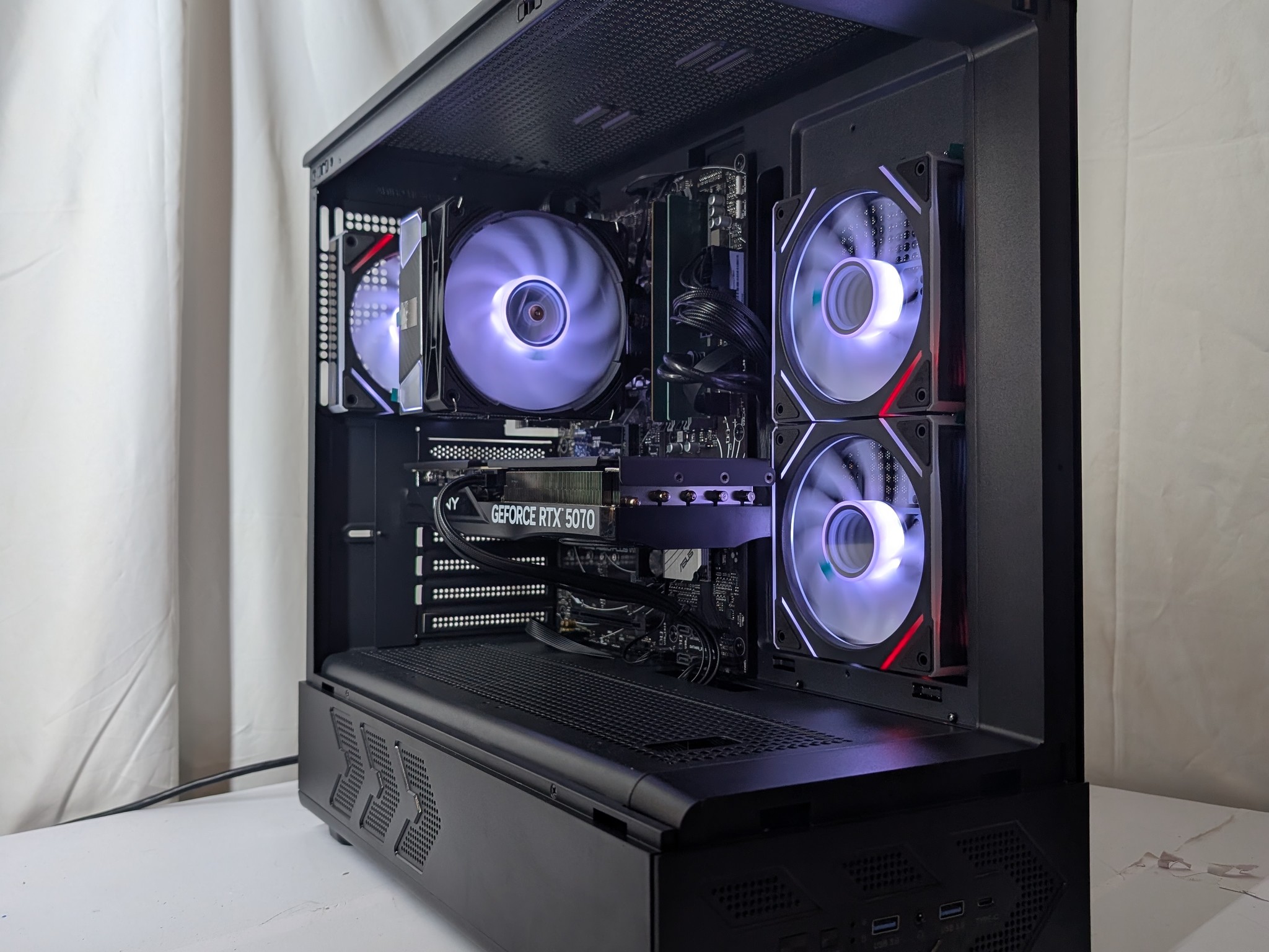 RTX 5070 | RYZEN 5 7500F | 16GB DDR5 | 650W PSU | 1TB NVME
