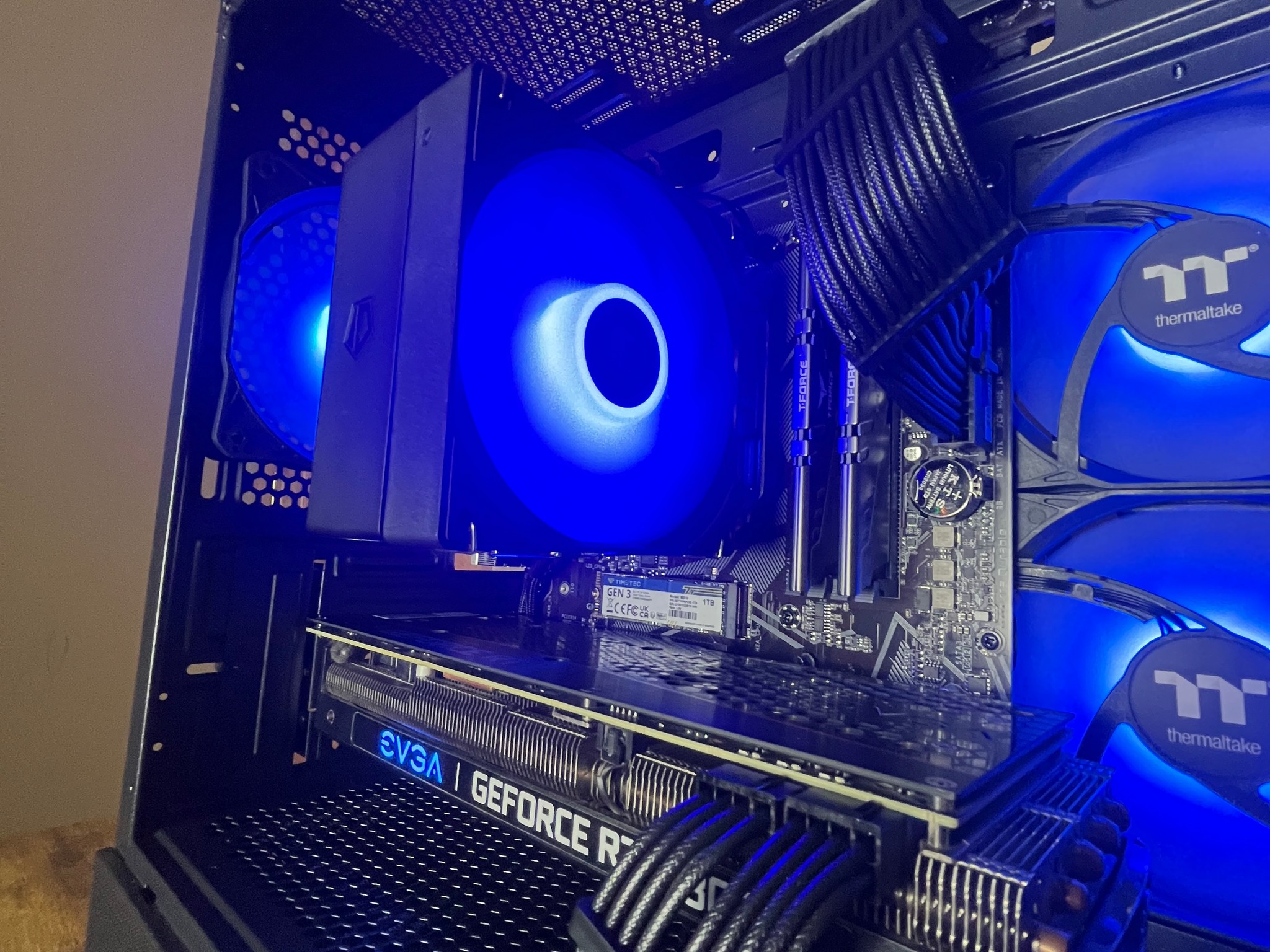 ⛈️💙Roaring Thunder Gaming PC 💙⛈️ RTX 3070 ⛈️💙 Ryzen 5 5600X 💙⛈️ 16GB DDR4 ⛈️💙 1TB NVME SSD 💙⛈️
