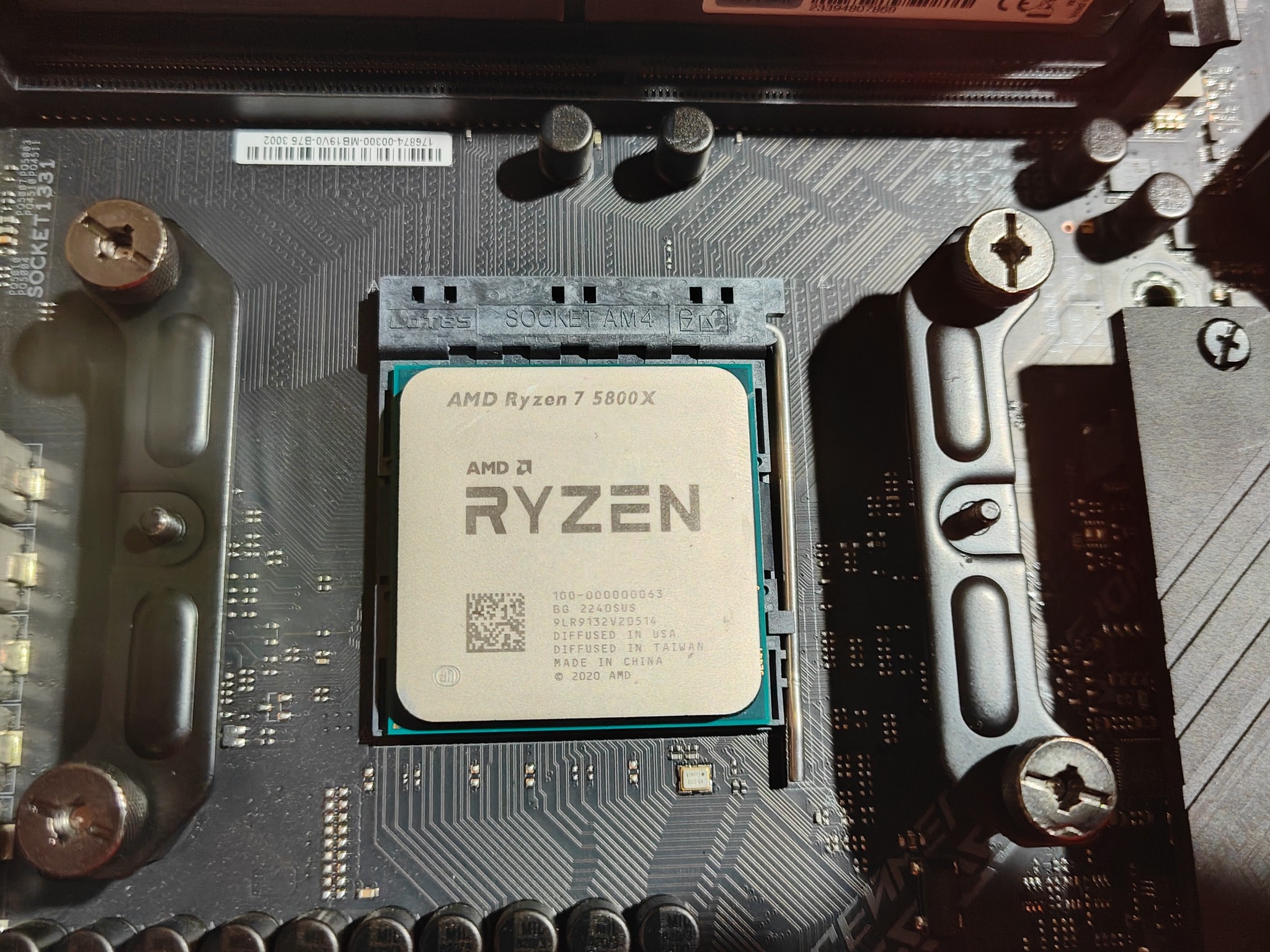 Ryzen 7 5800x and Radeon 7700xt (No case or storage)