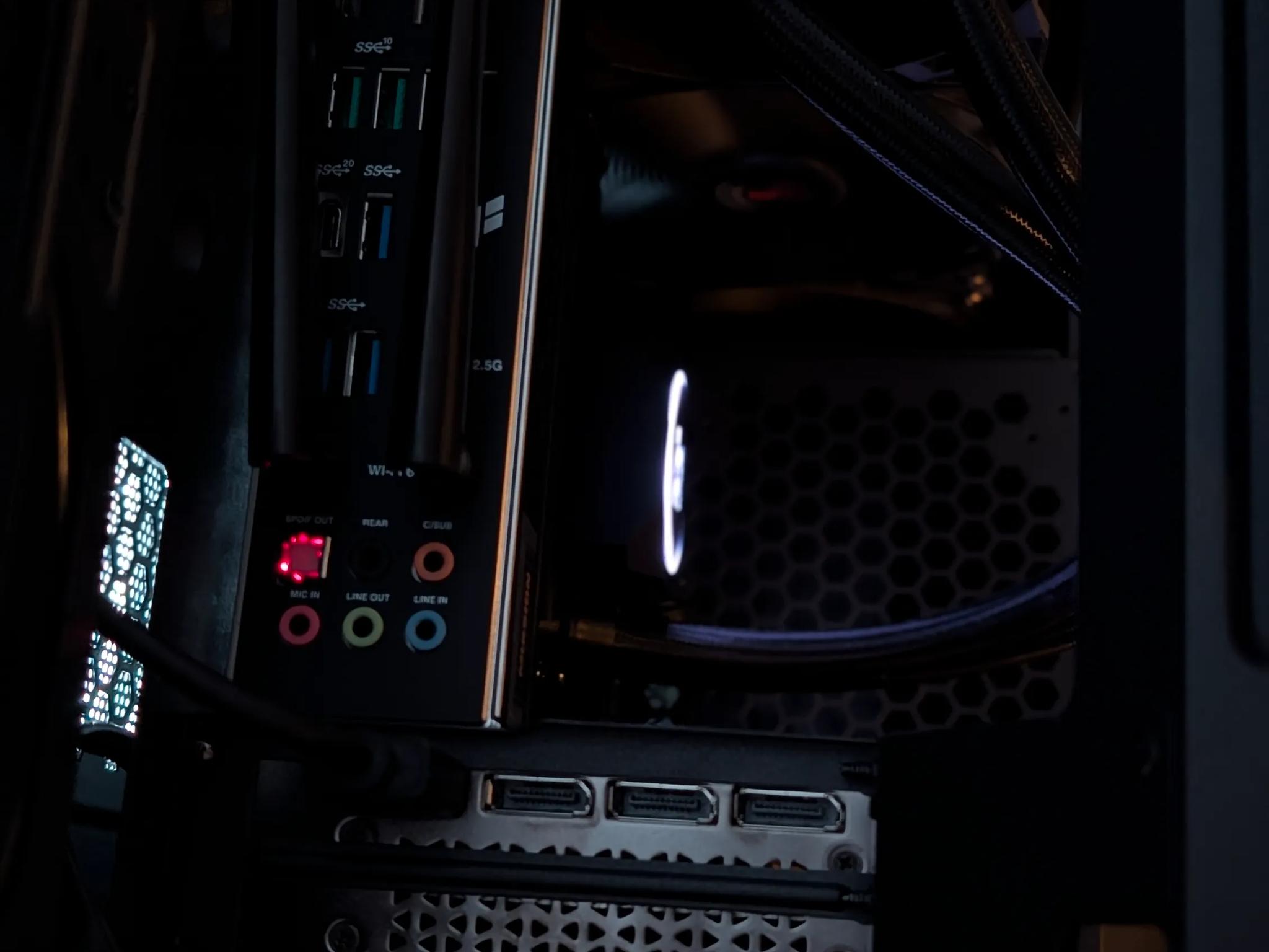 I5 13600KF | RTX 4060ti | 32gb Ram | BLACKOUT GAMING PC!