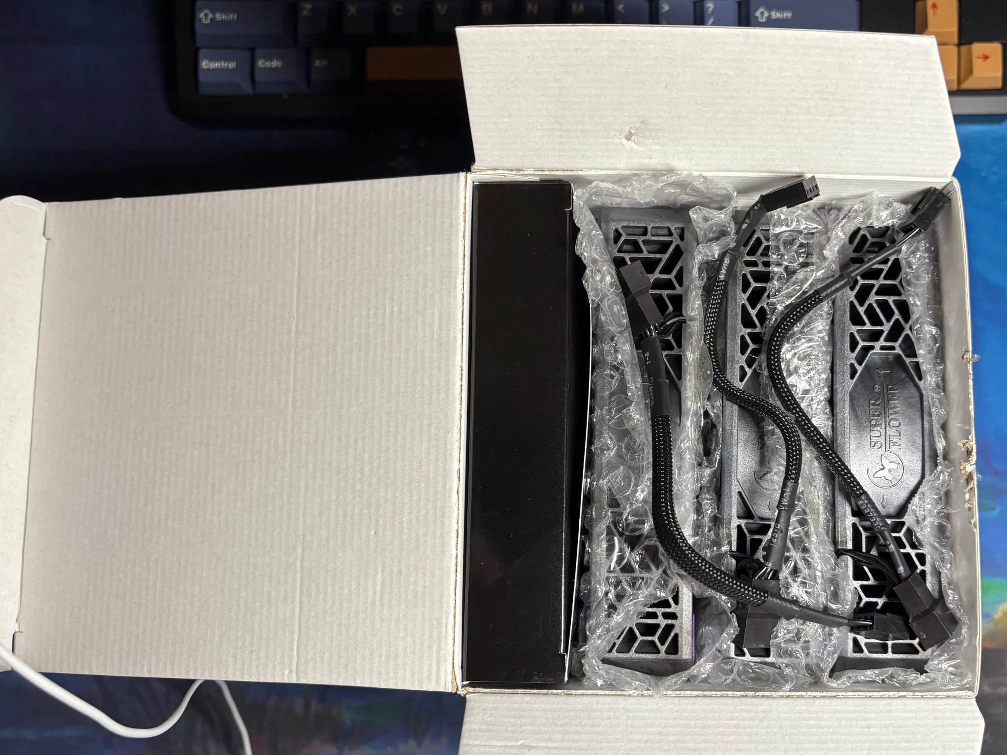 Super Flower MEGACOOL 140mm fan, Triple-Pack, 12-pole motor, PWM, Computer Case Fan, 30mm Depth