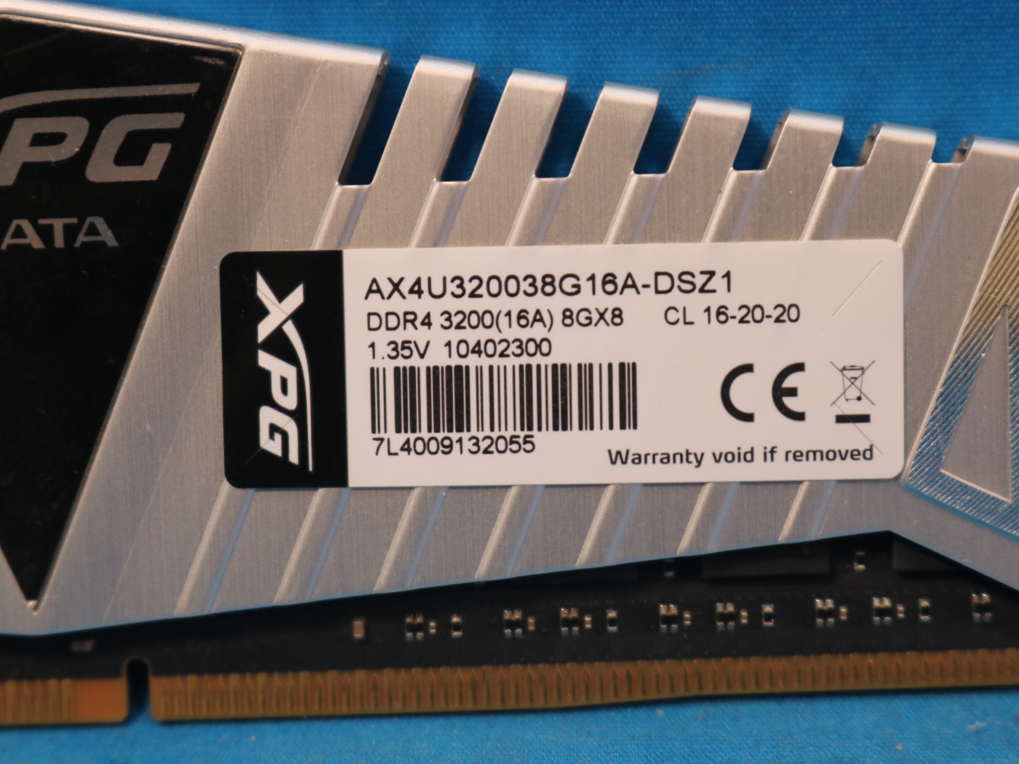 ADATA XPG Z1 8GB (1x8GB) DDR4-3200MHz Desktop RAM - 4323407857