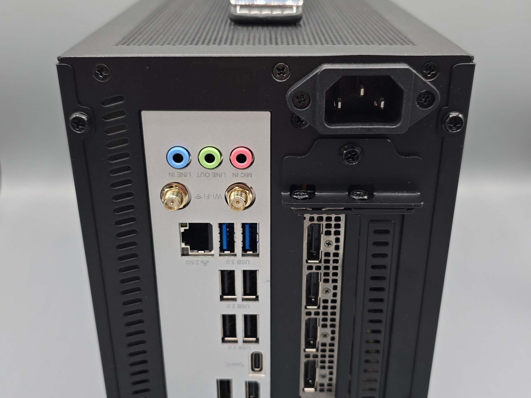 NRS- aiONE Micro Workstation - Base Configuration