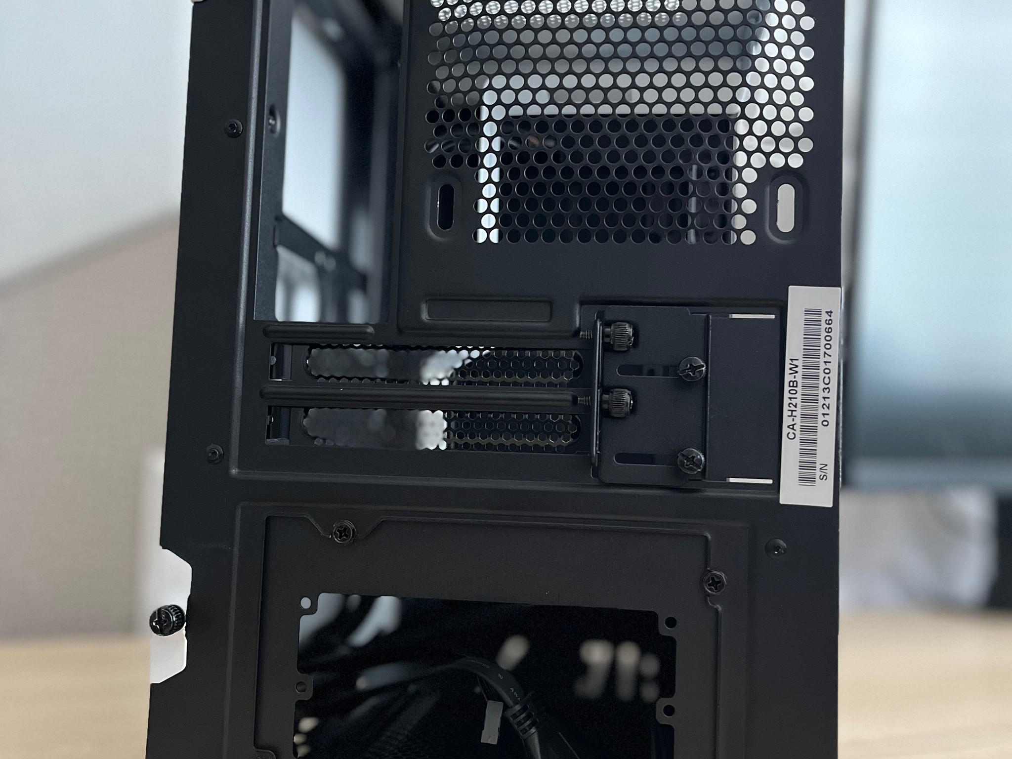 **SUMMER SALE** NZXT H210 MINI ITX GAMING CASE -  GREAT CONDITION