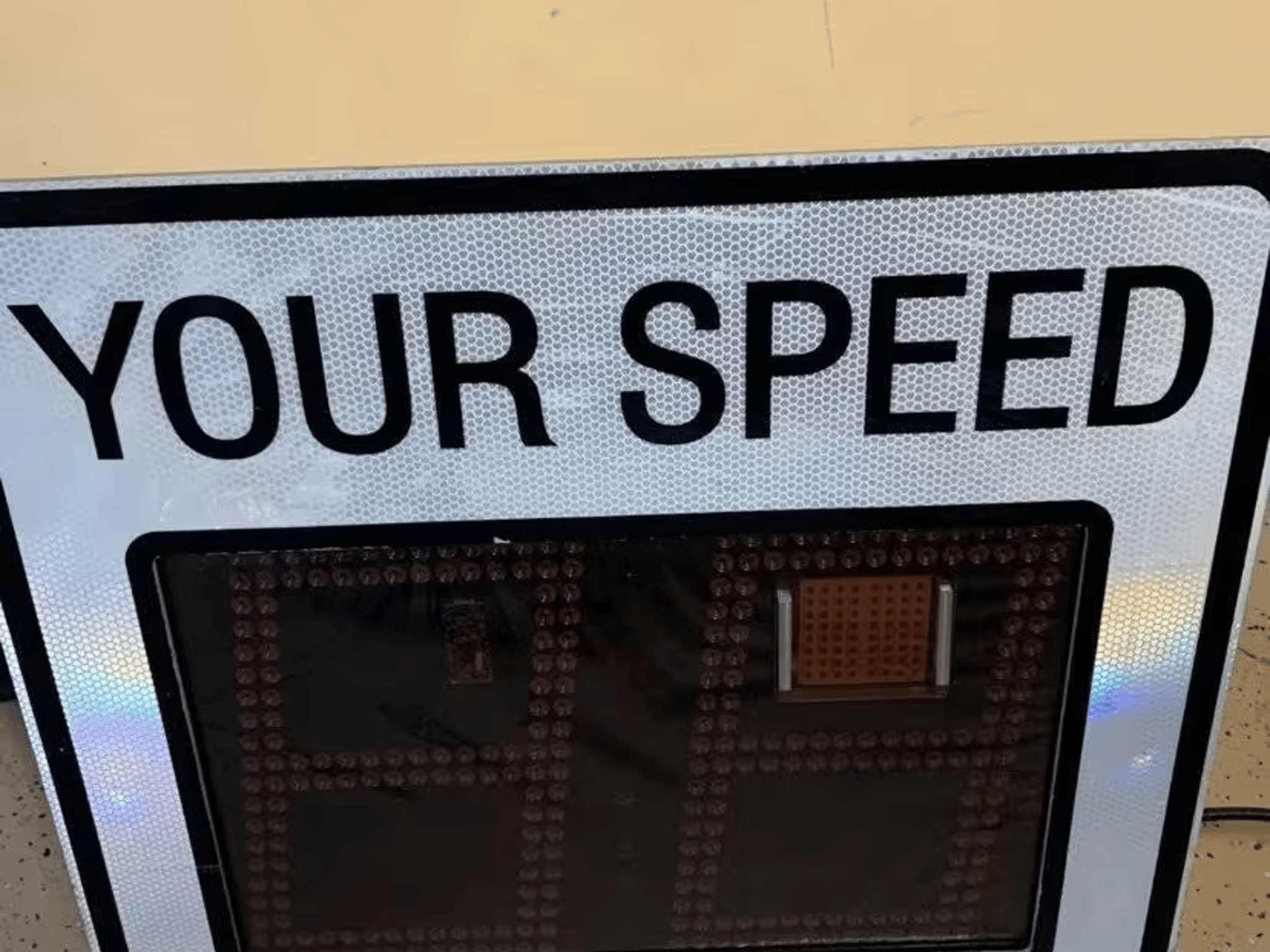 Speed rader sign For bdrdmyrd 